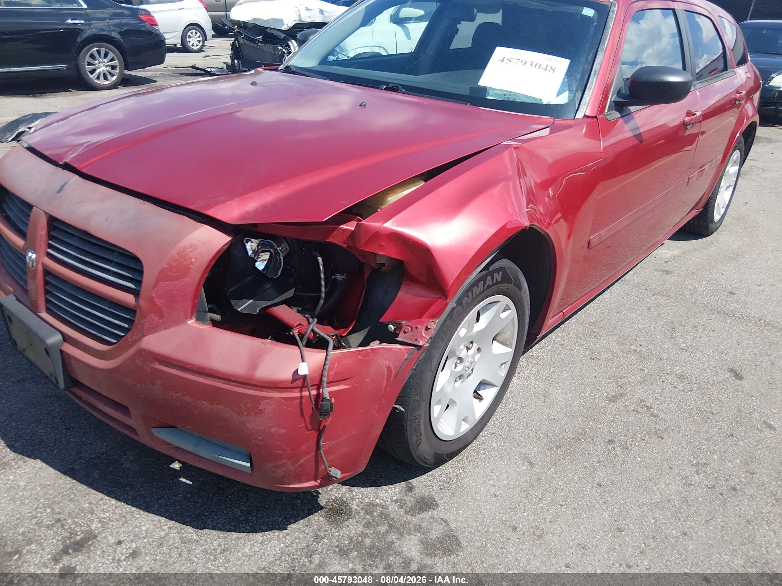 2006 Dodge Magnum Red vin: 2D4FV47T86H241198