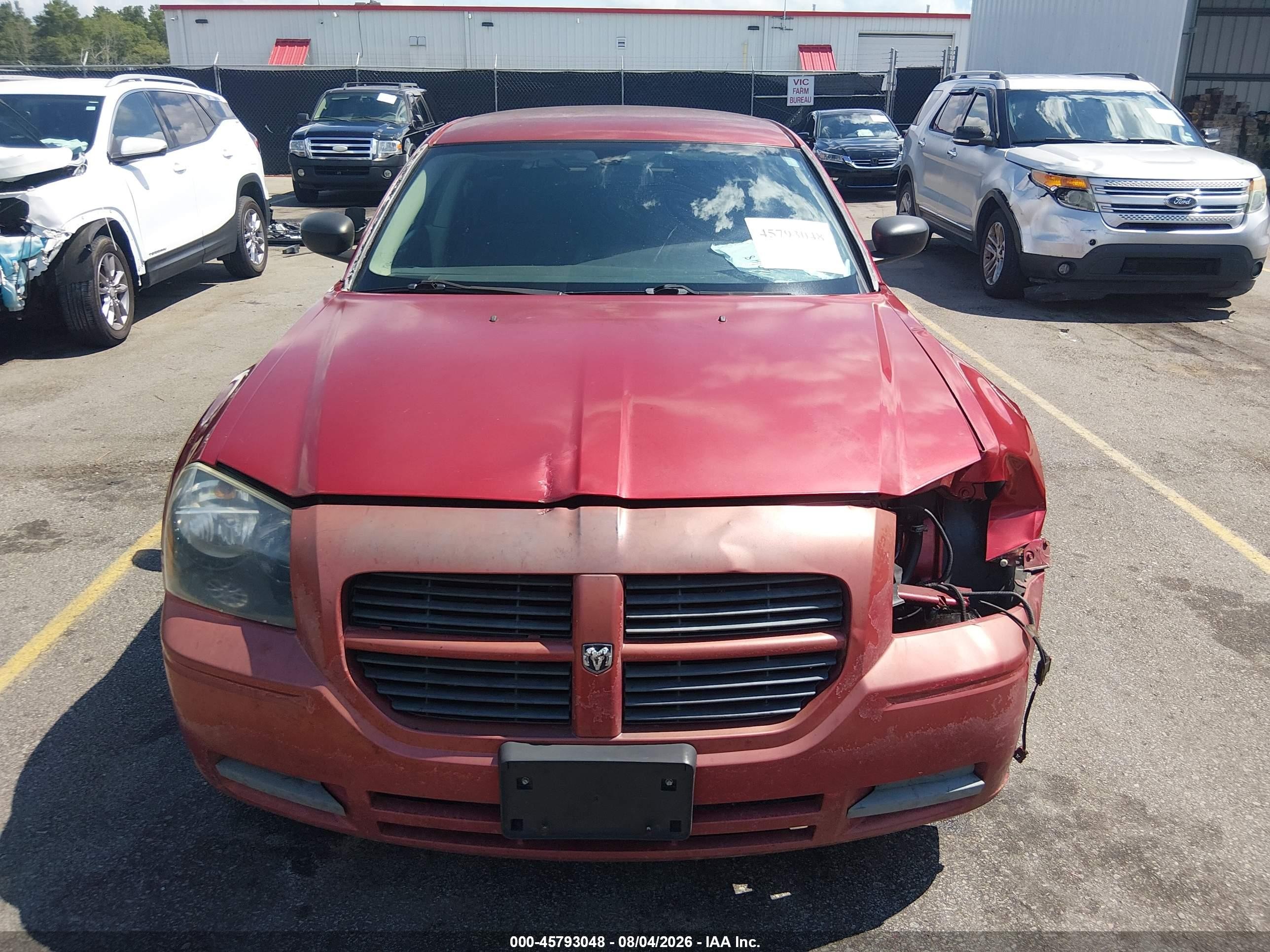2006 Dodge Magnum Red vin: 2D4FV47T86H241198