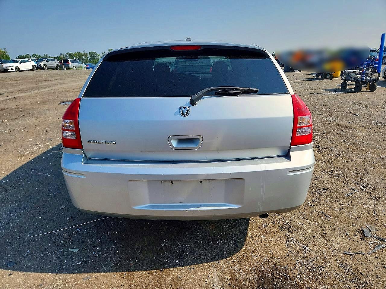 2007 Dodge Magnum Se Silver vin: 2D4FV47TX7H613870