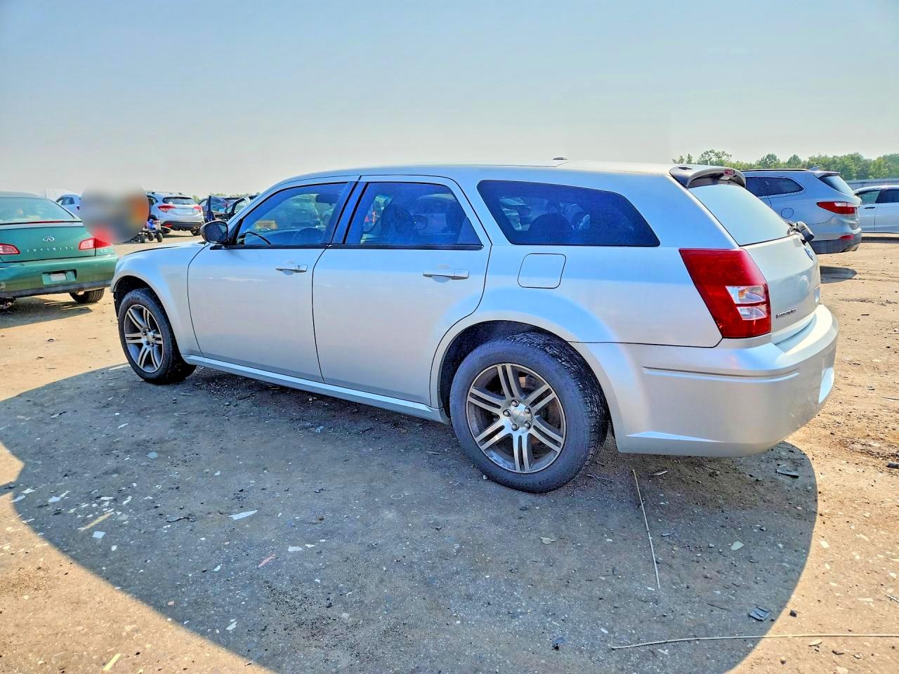 2007 Dodge Magnum Se Silver vin: 2D4FV47TX7H613870