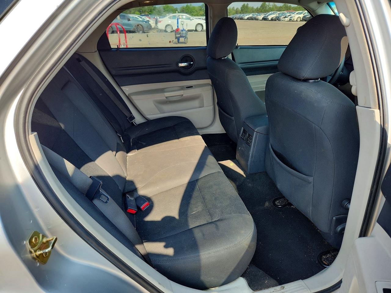 2007 Dodge Magnum Se Silver vin: 2D4FV47TX7H613870