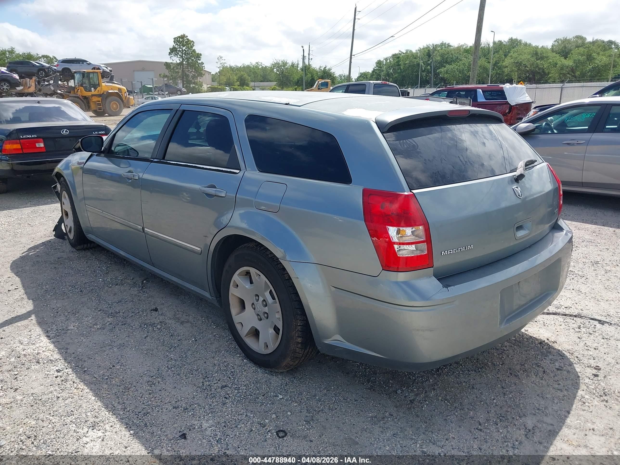 2007 Dodge Magnum   Gray vin: 2D4FV47V17H644409
