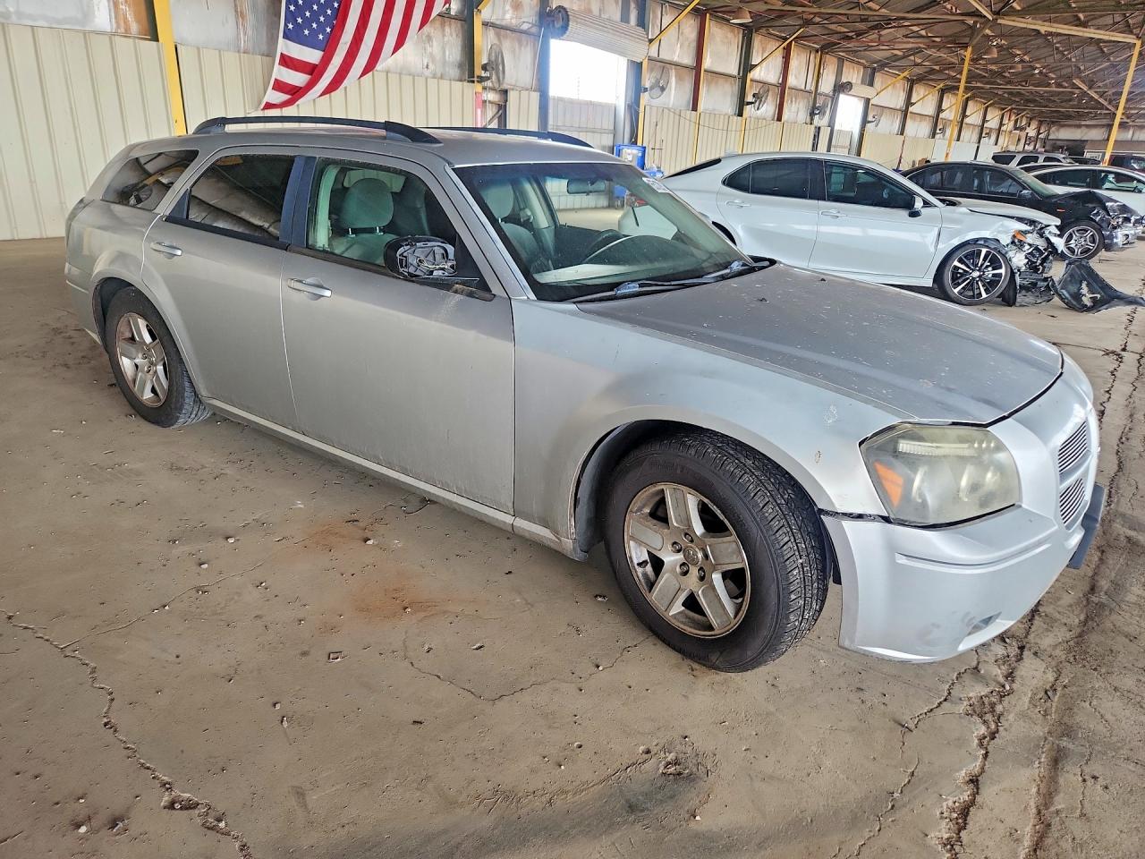2006 Dodge Magnum Sxt Silver vin: 2D4FV47V26H323719