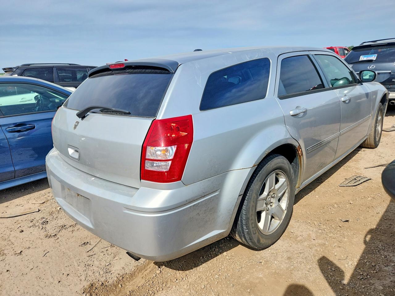 2006 Dodge Magnum Sxt Silver vin: 2D4FV47V36H391902