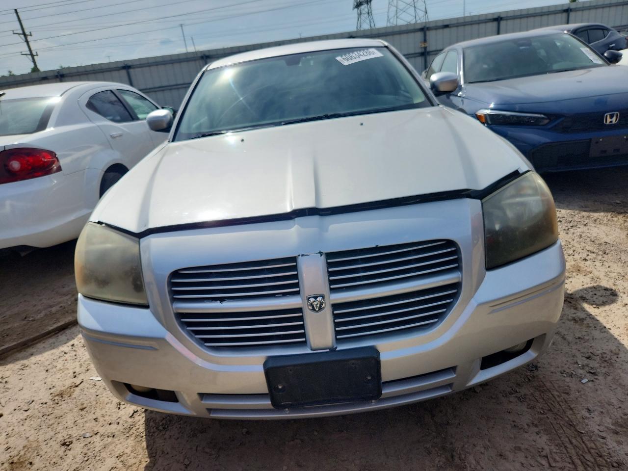 2006 Dodge Magnum Sxt Silver vin: 2D4FV47V36H391902