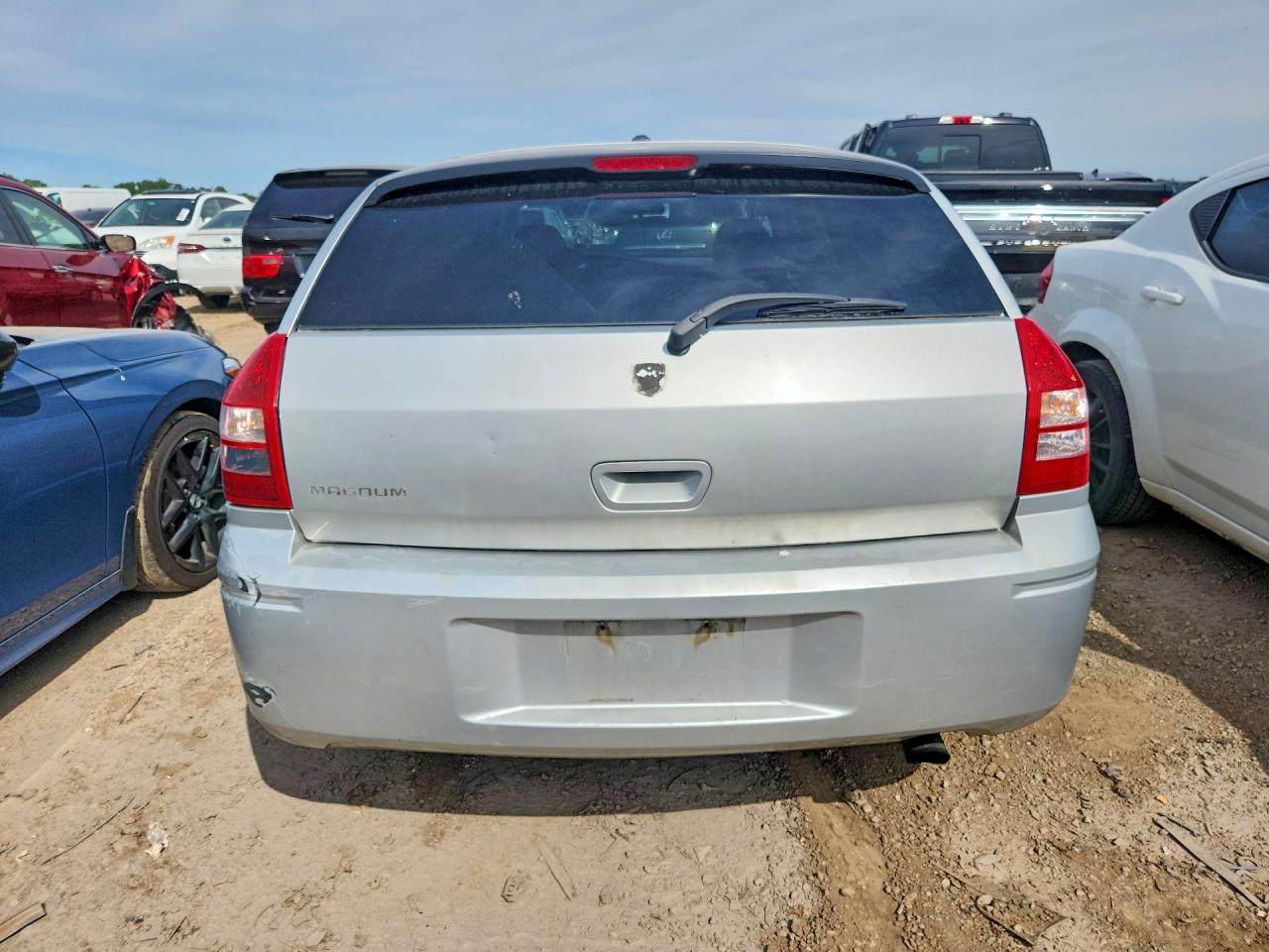 2006 Dodge Magnum Sxt Silver vin: 2D4FV47V36H391902