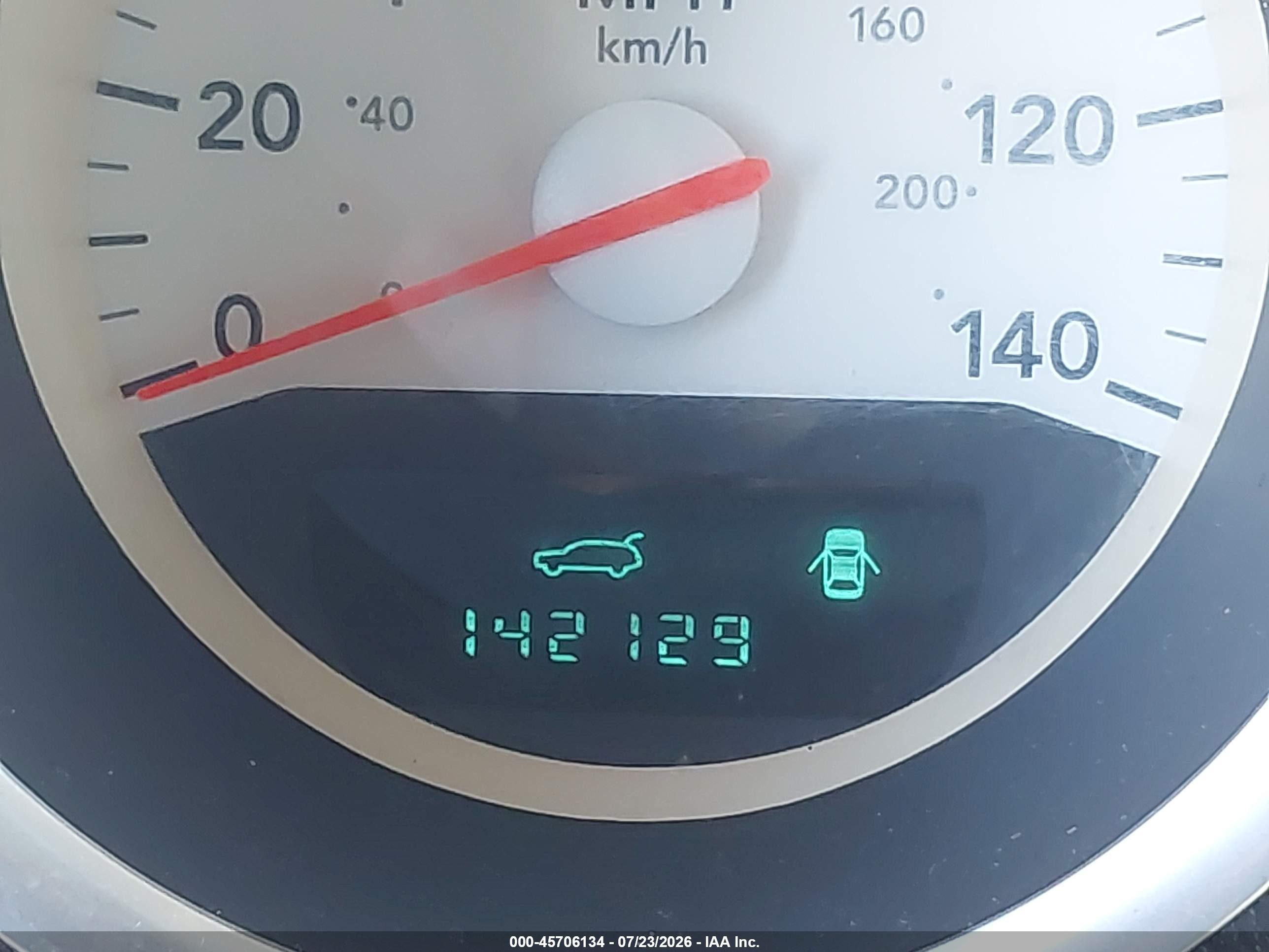 2006 Dodge Magnum   Red vin: 2D4FV47V36H443660