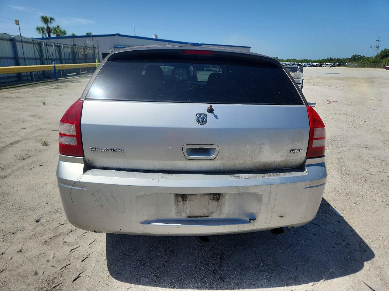 2007 Dodge Magnum Sxt Silver vin: 2D4FV47V77H654250