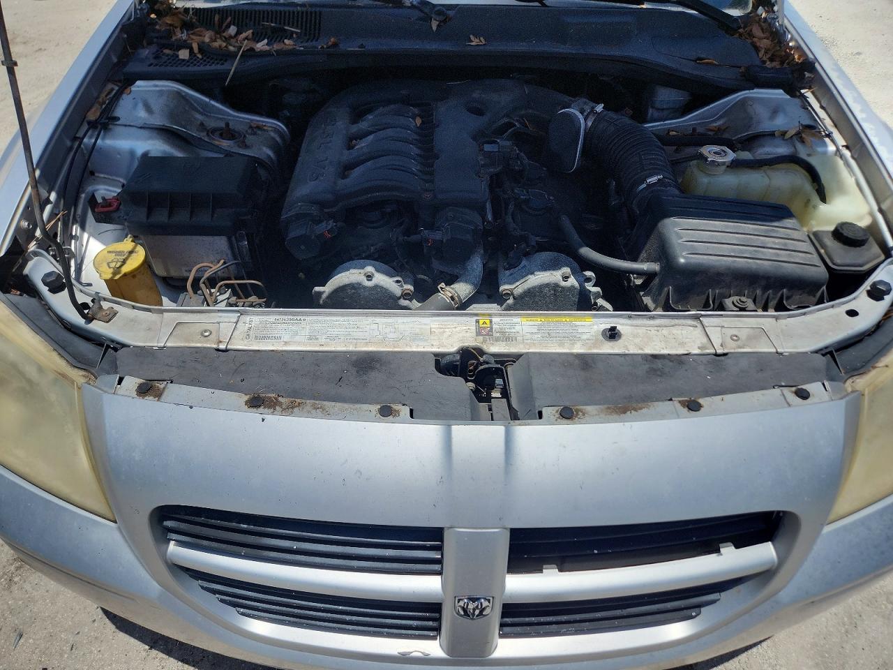 2007 Dodge Magnum Sxt Silver vin: 2D4FV47V77H654250