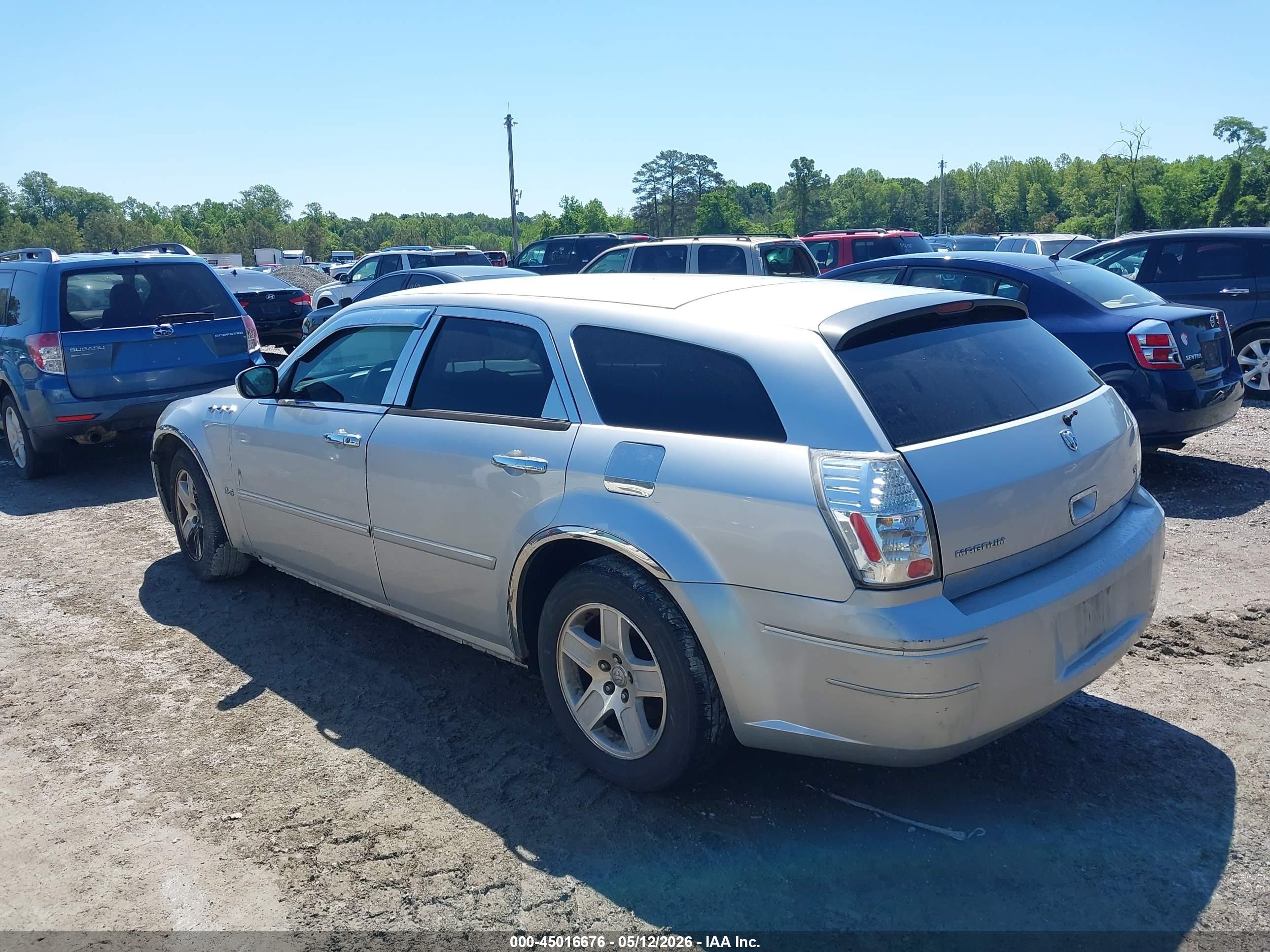2007 Dodge Magnum   Серебряный vin: 2D4FV47V87H712978