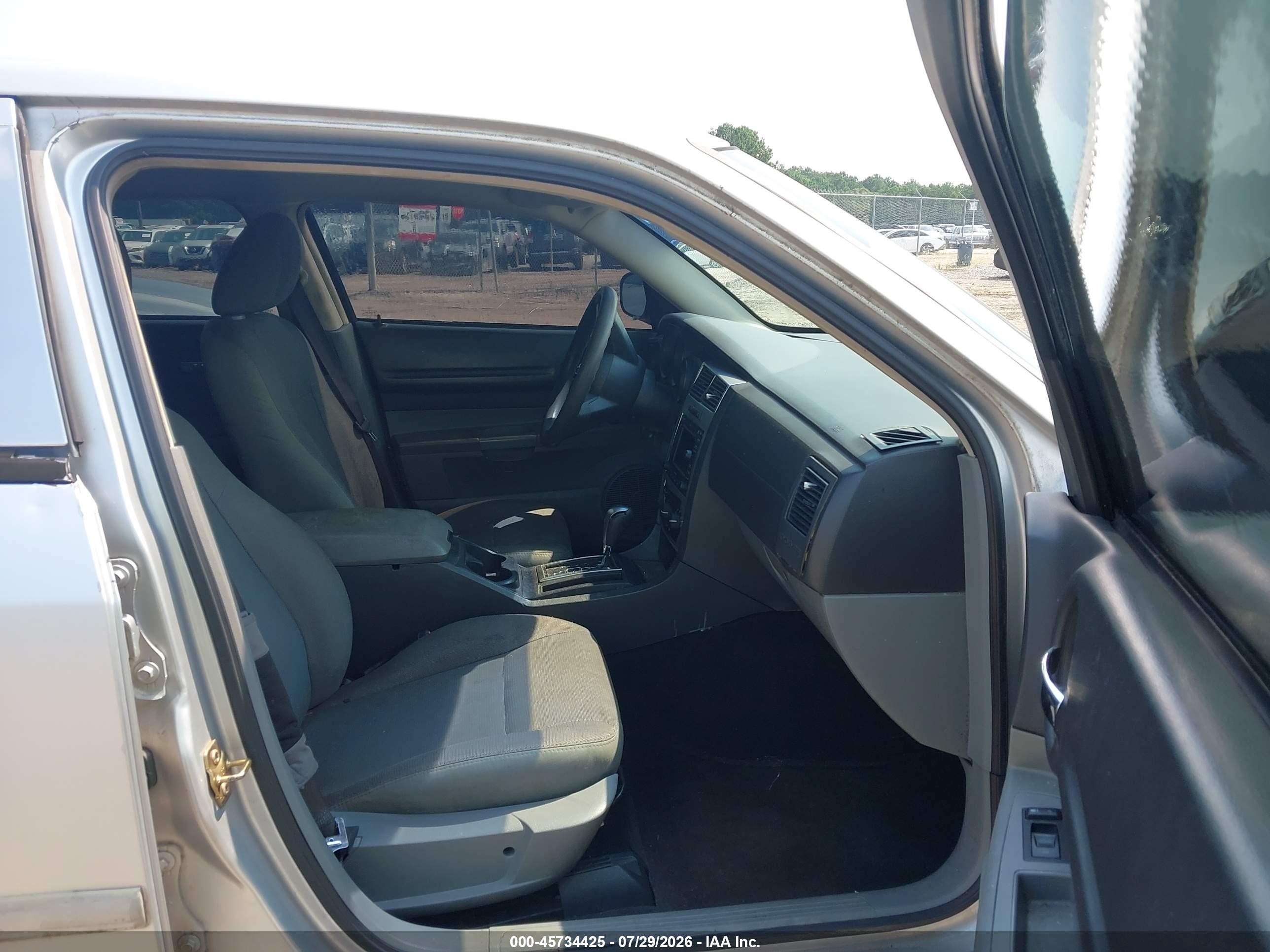 2005 Dodge Magnum Se Silver vin: 2D4FV48T15H593262