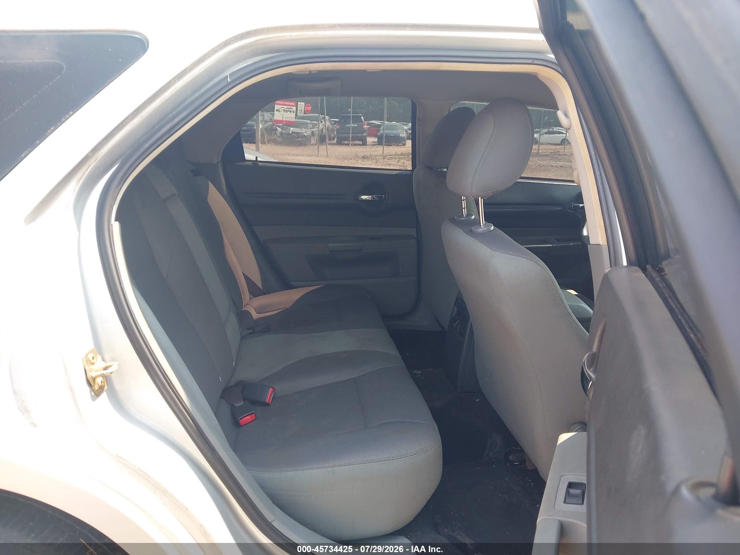 2005 Dodge Magnum Se Silver vin: 2D4FV48T15H593262