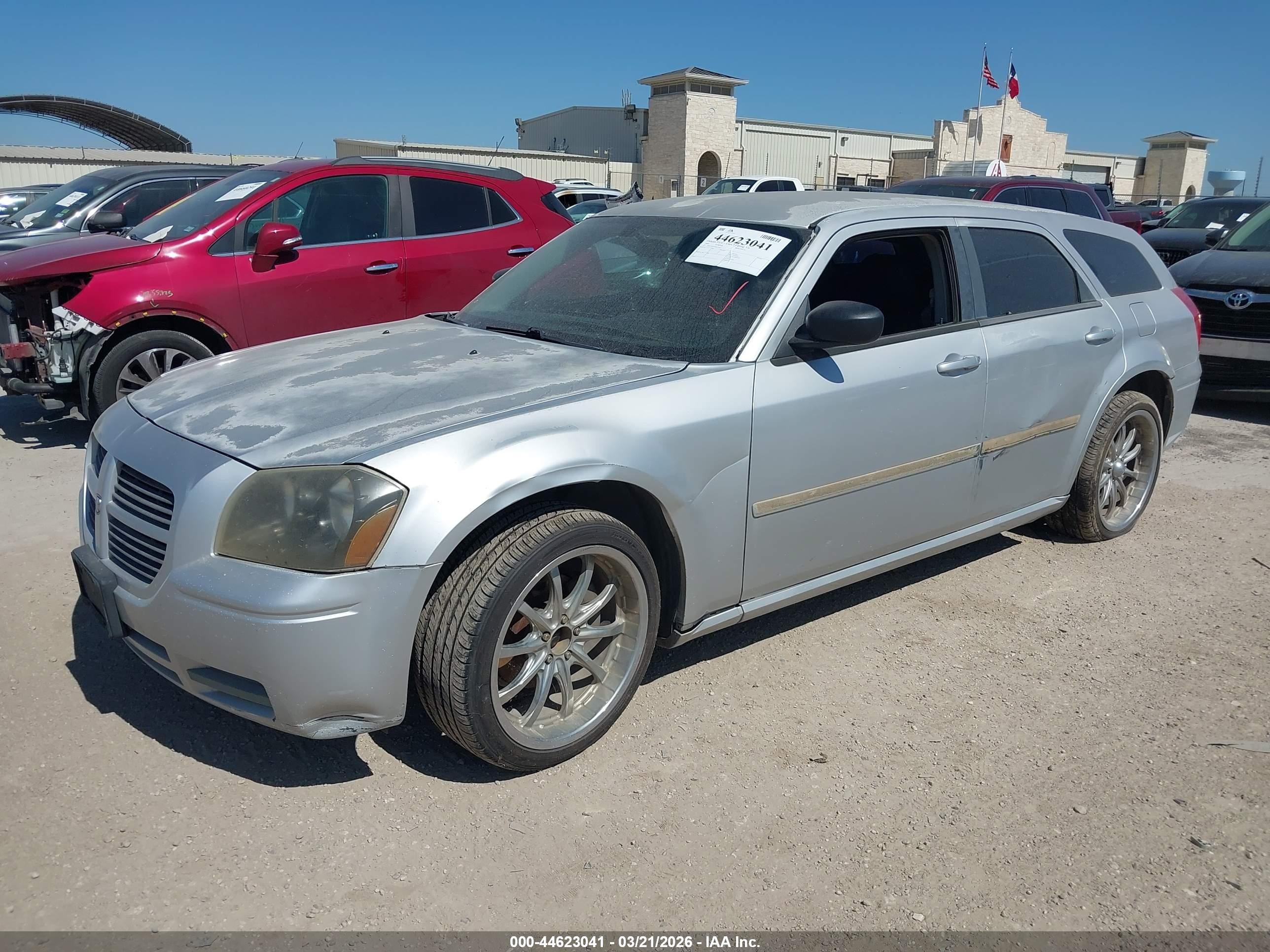 2005 Dodge Magnum Se Silver vin: 2D4FV48T65H621945