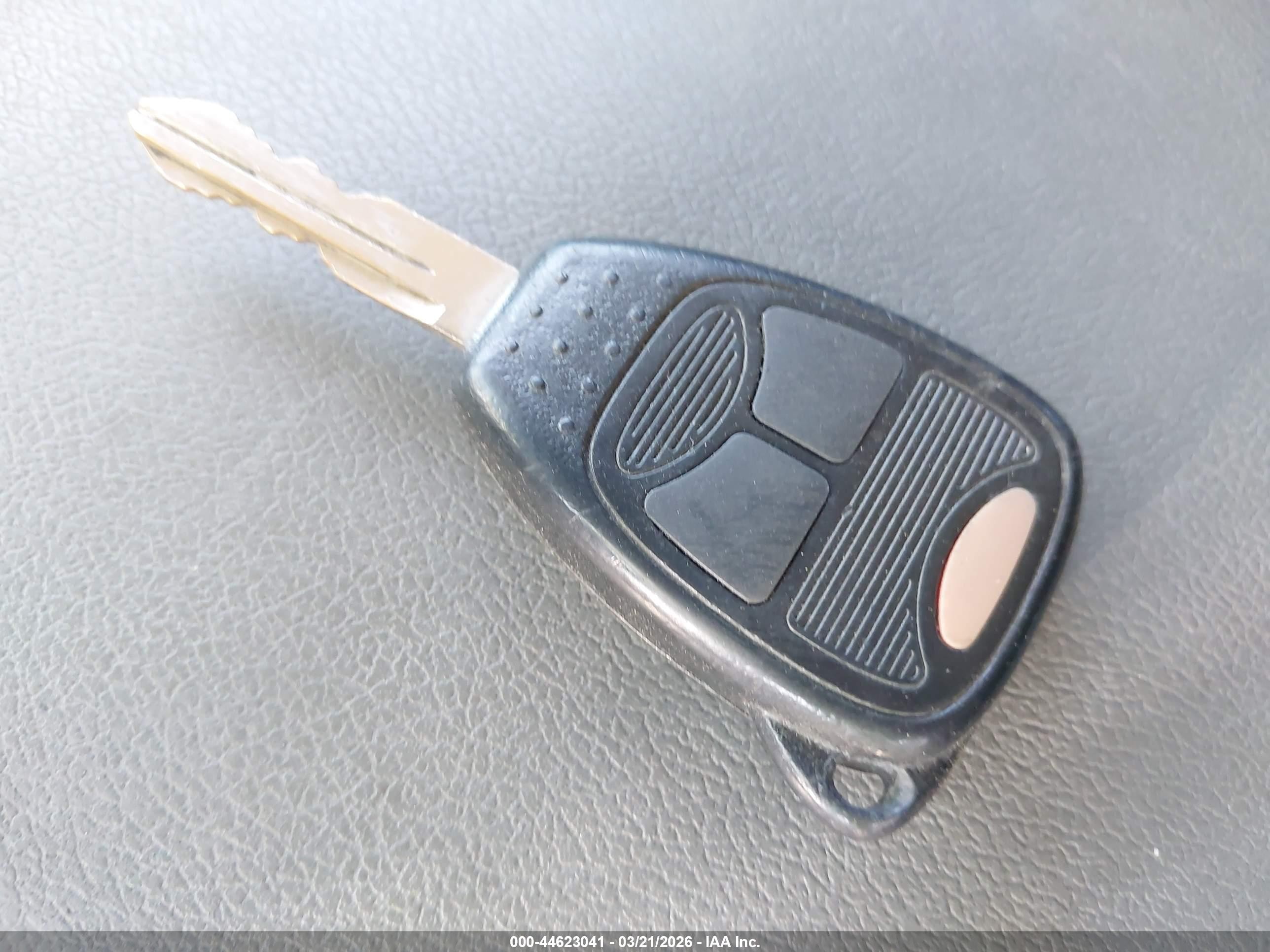 2005 Dodge Magnum Se Silver vin: 2D4FV48T65H621945