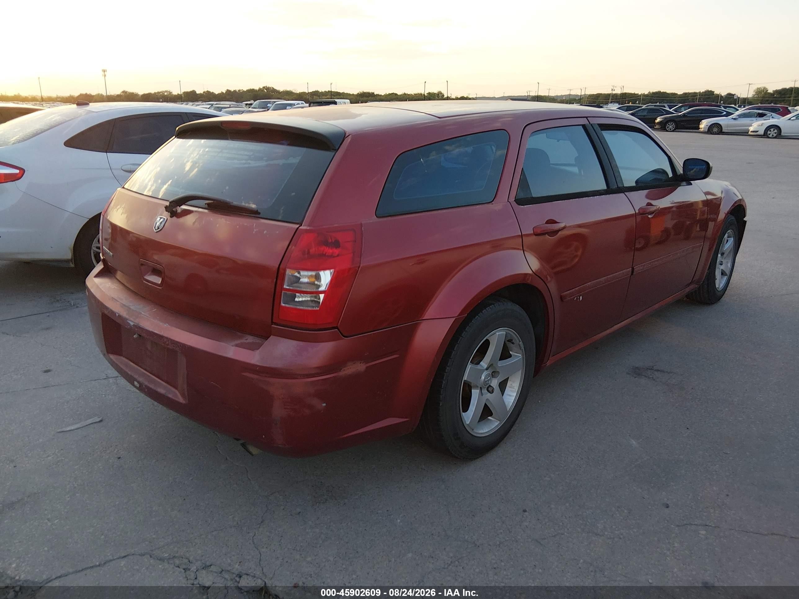 2005 Dodge Magnum Se Red vin: 2D4FV48T95H535545
