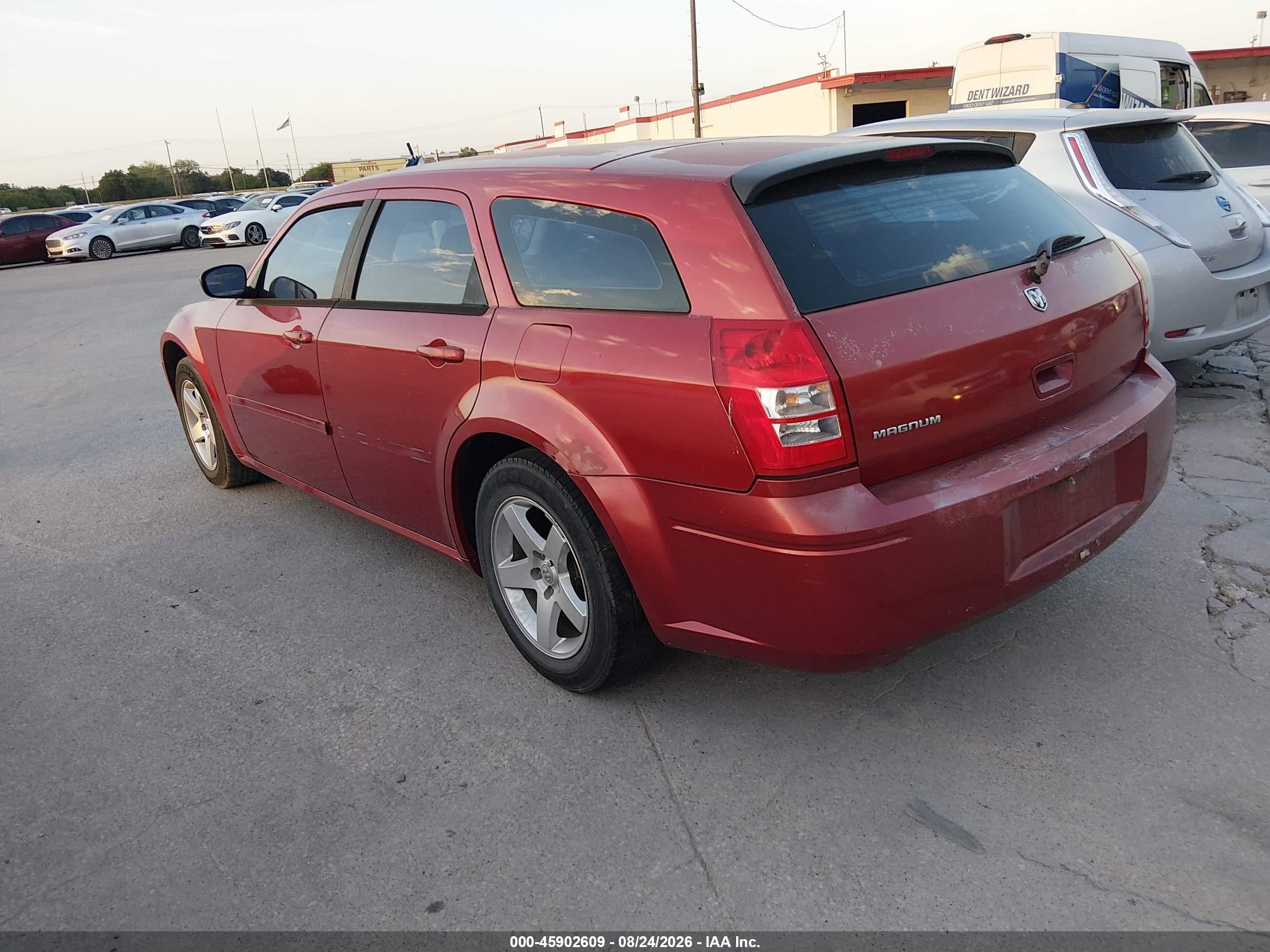 2005 Dodge Magnum Se Red vin: 2D4FV48T95H535545