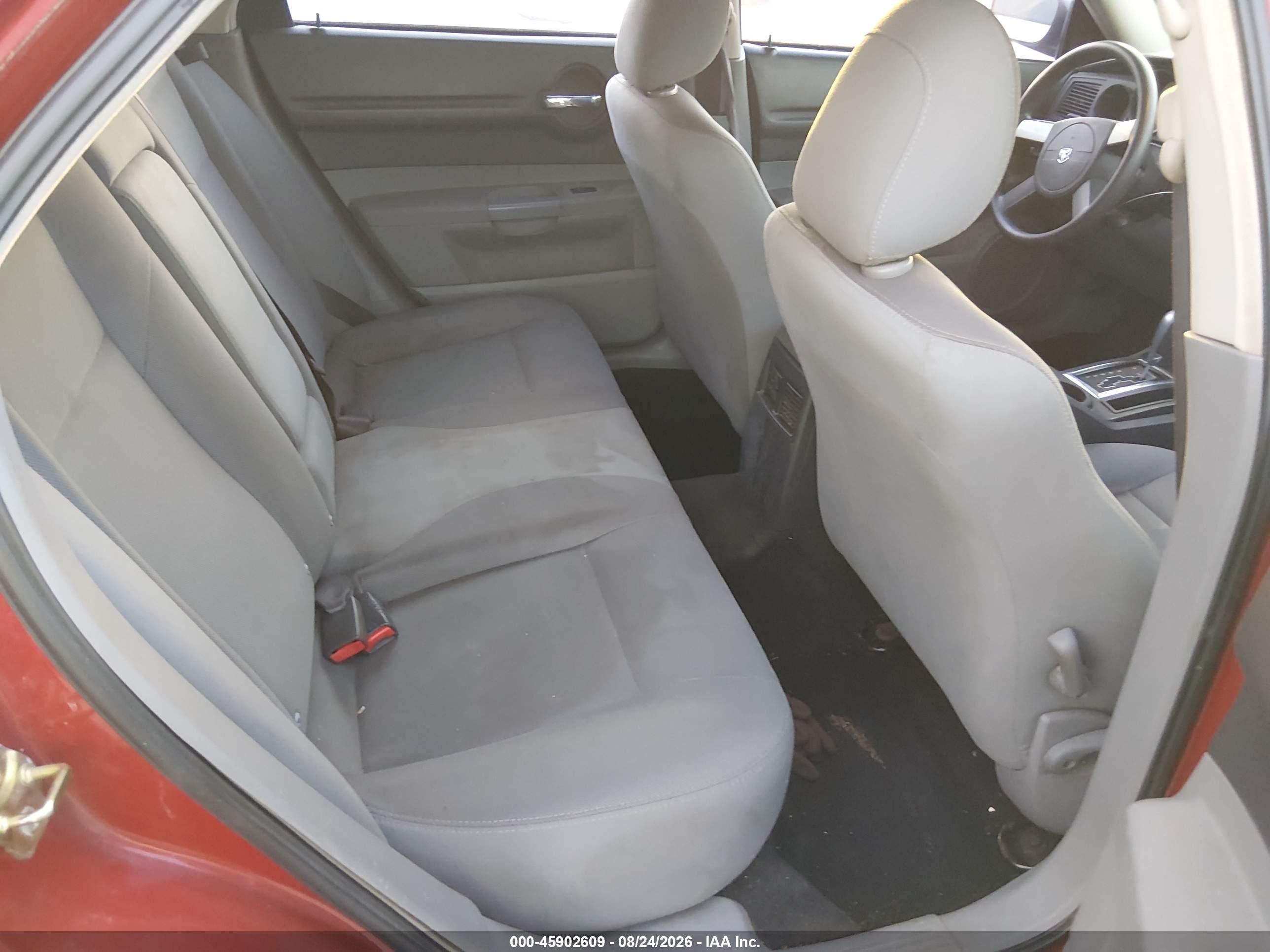 2005 Dodge Magnum Se Red vin: 2D4FV48T95H535545