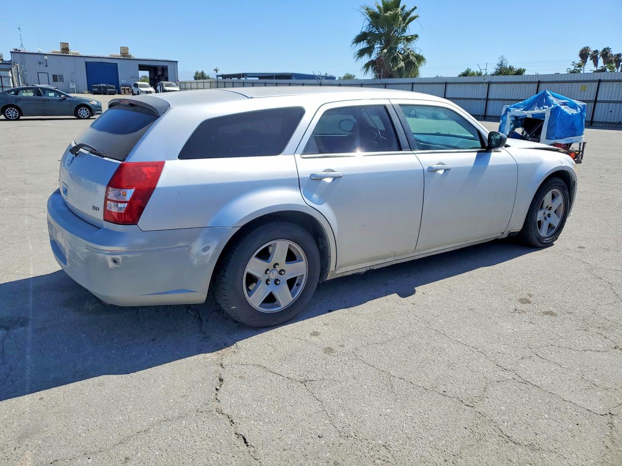 2005 Dodge Magnum Sxt Silver vin: 2D4FV48V35H158826