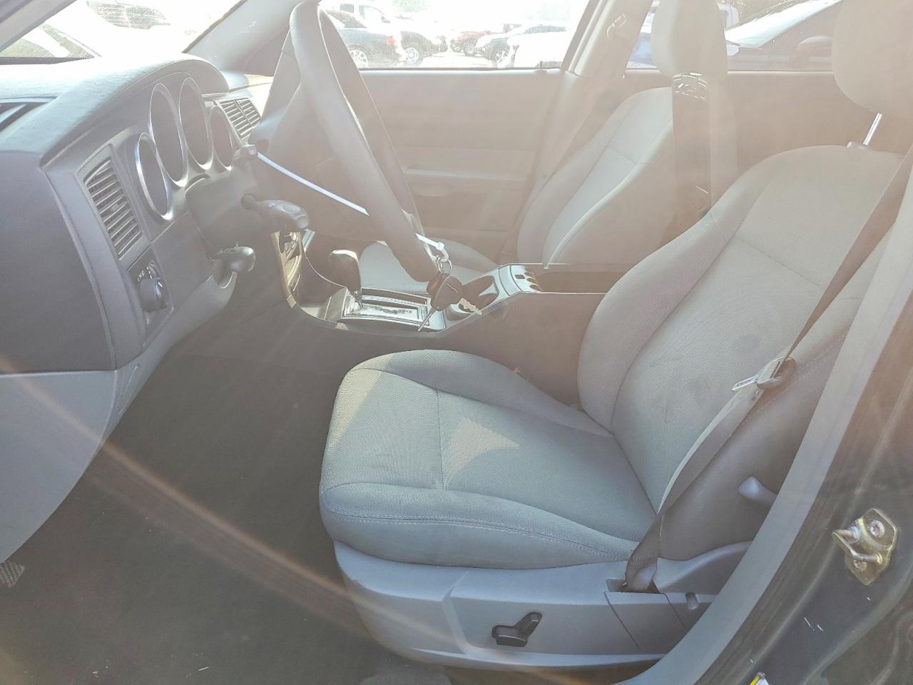 2005 Dodge Magnum Sxt Green vin: 2D4FV48V45H547040
