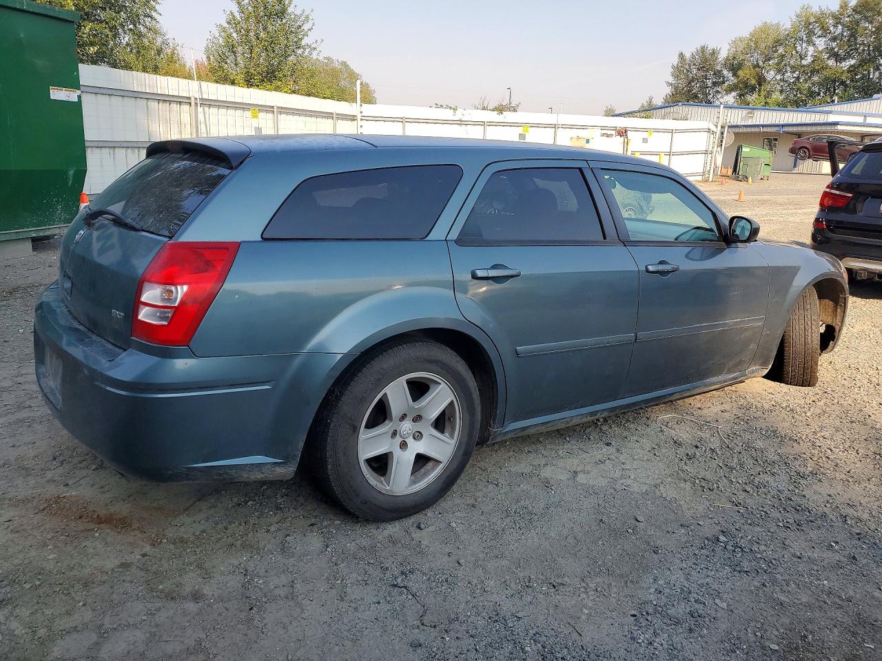 2005 Dodge Magnum Sxt Green vin: 2D4FV48V45H547040