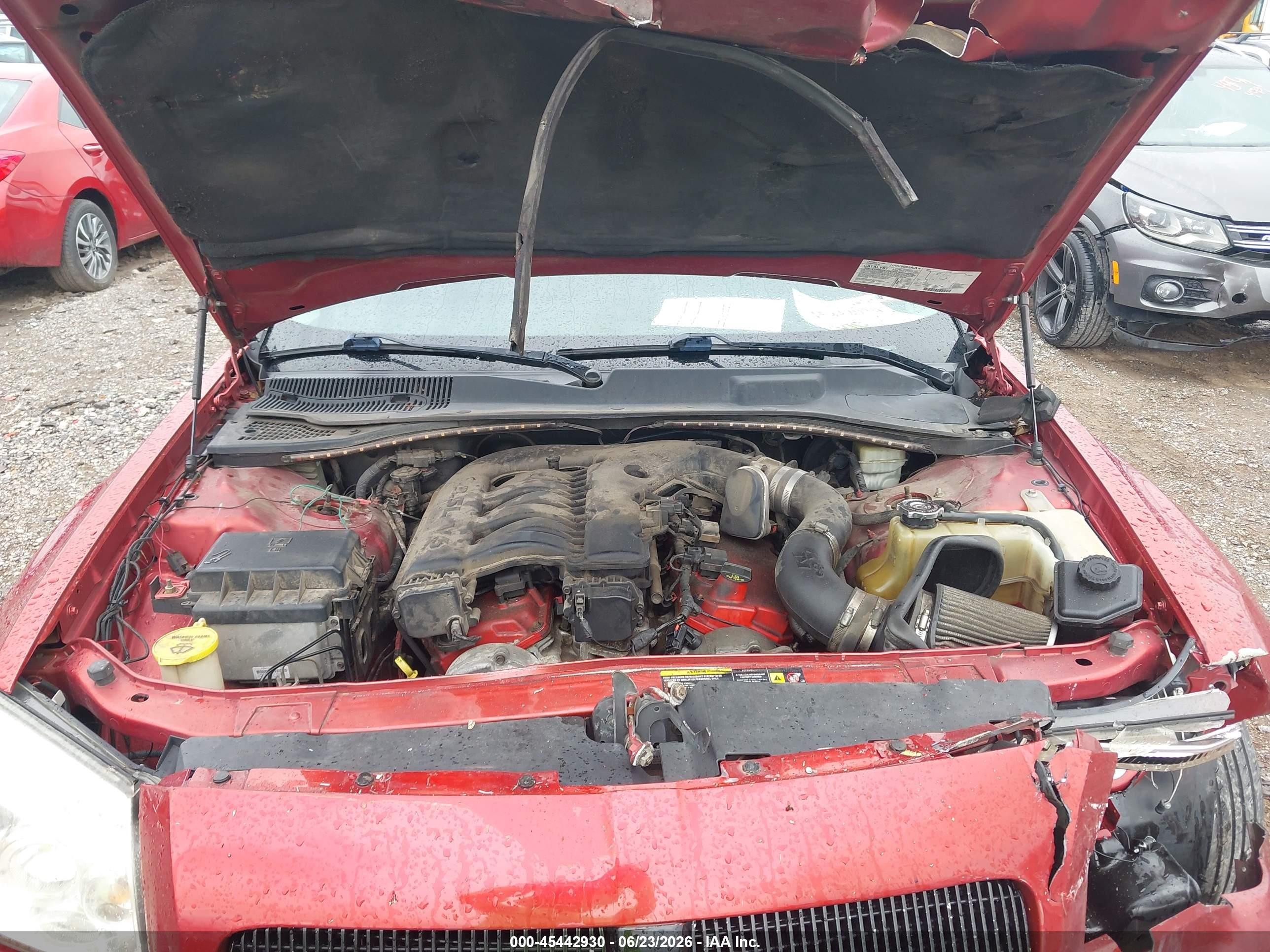 2005 Dodge Magnum Se Red vin: 2D4FV48V55H129327