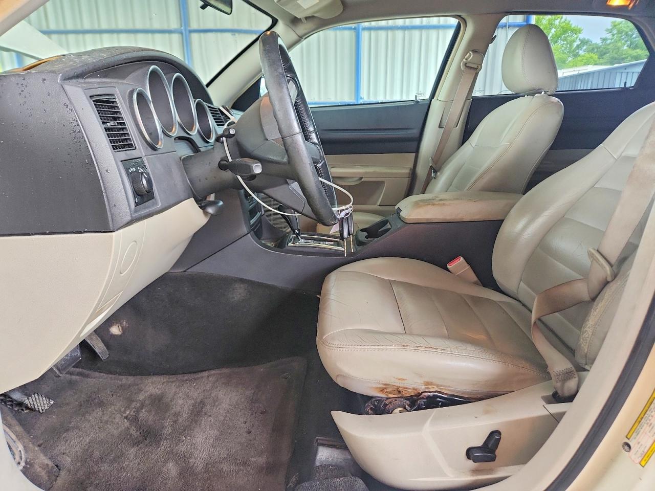 2005 Dodge Magnum Sxt White vin: 2D4FV48VX5H556941