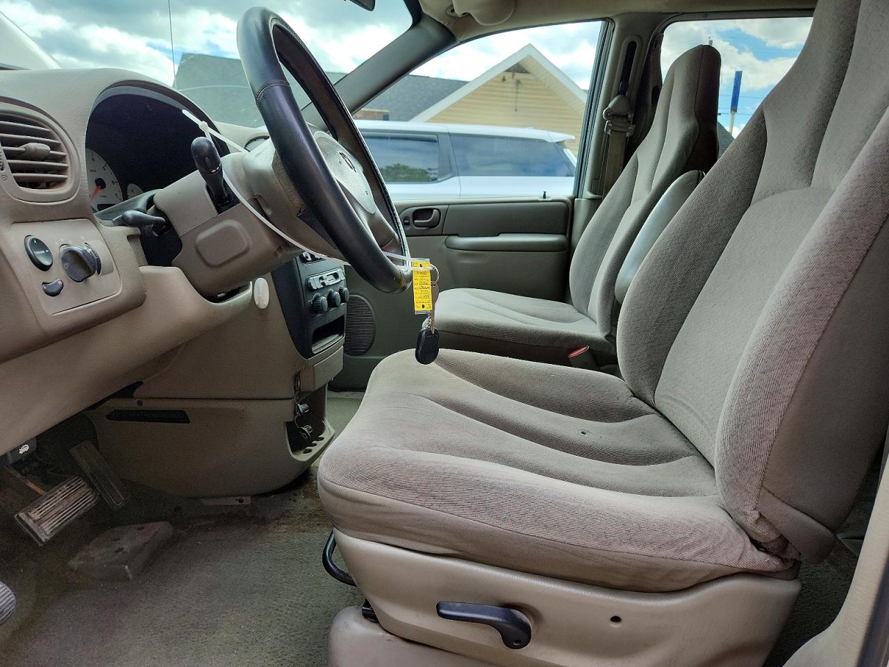 2003 Dodge Grand Caravan Se White vin: 2D4GP24353R177733