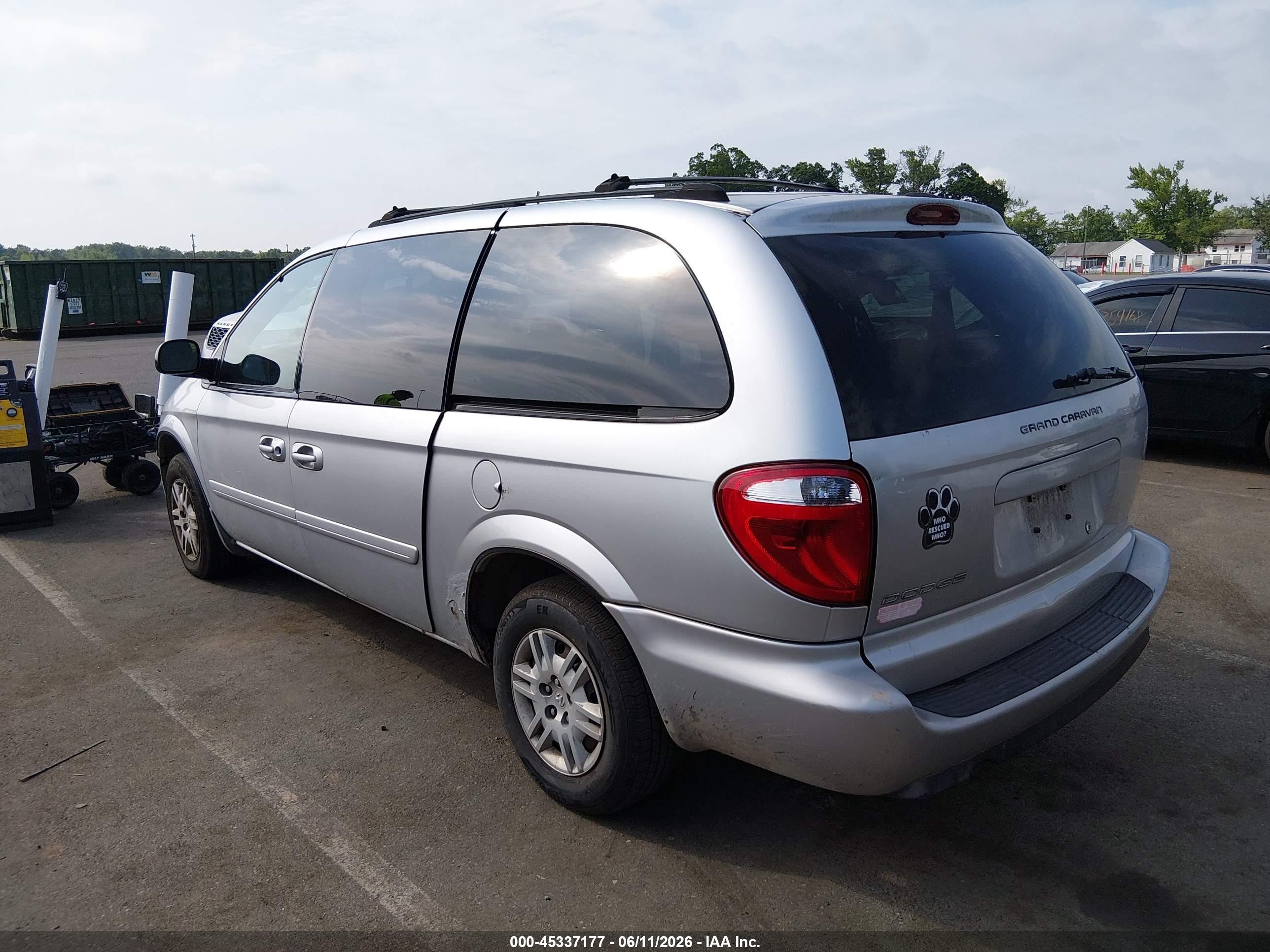 2005 Dodge Grand Caravan Se Silver vin: 2D4GP24R05R144534