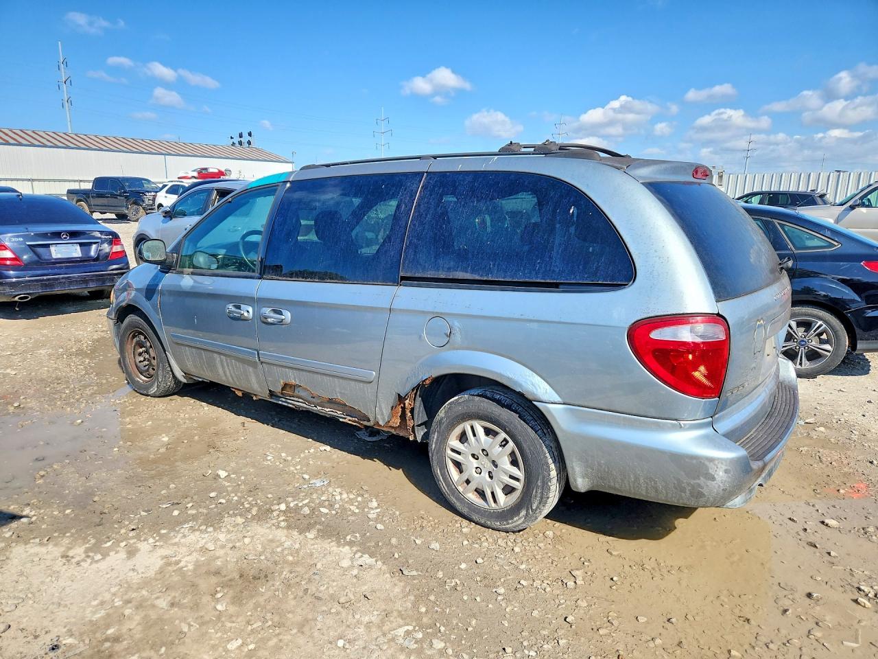 2005 Dodge Grand Caravan Se Silver vin: 2D4GP24R65R146675