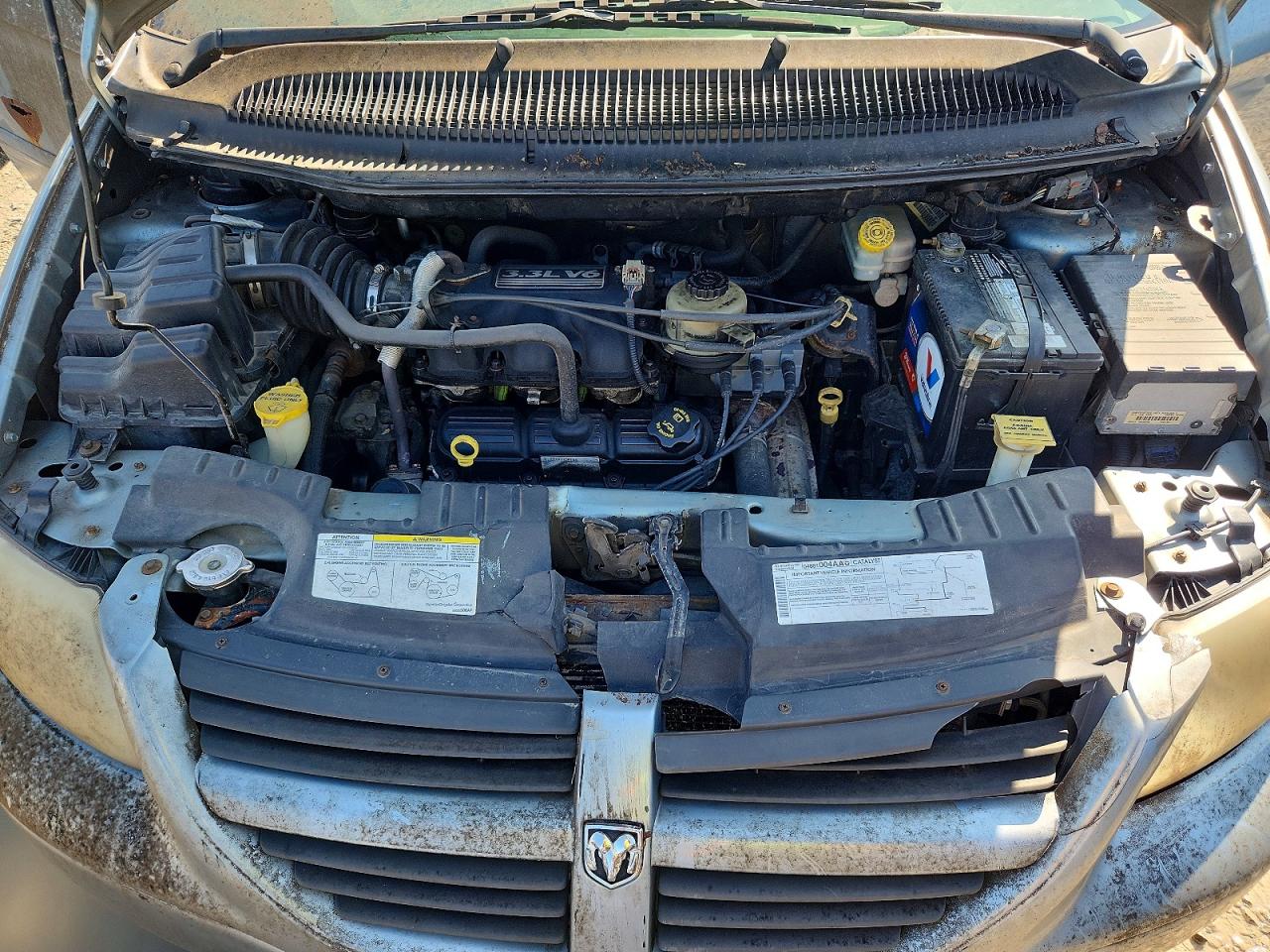 2005 Dodge Grand Caravan Se Silver vin: 2D4GP24R65R146675