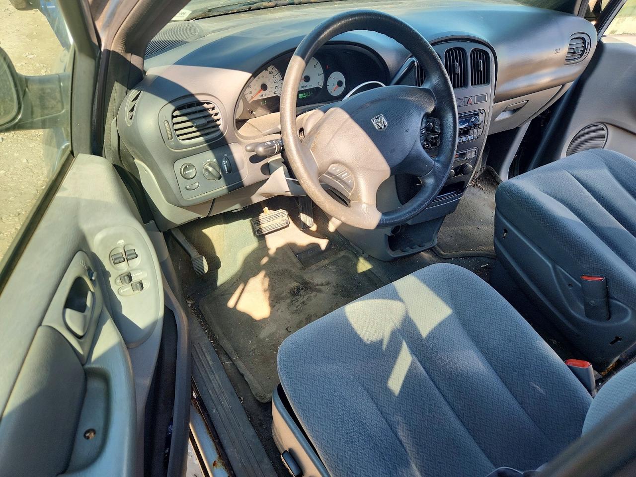 2005 Dodge Grand Caravan Se Silver vin: 2D4GP24R65R146675