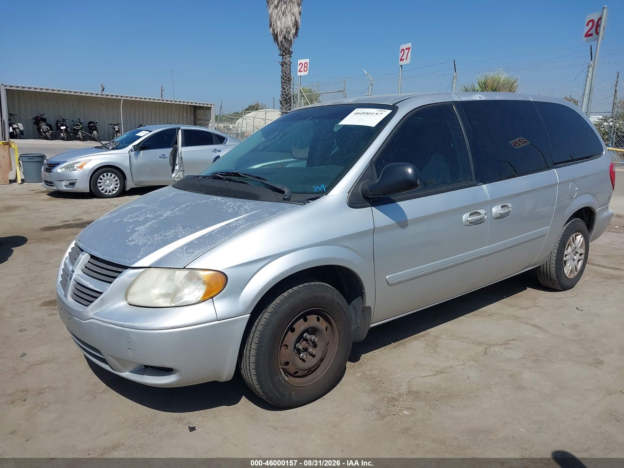2005 Dodge Grand Caravan Se Silver vin: 2D4GP24RX5R274742