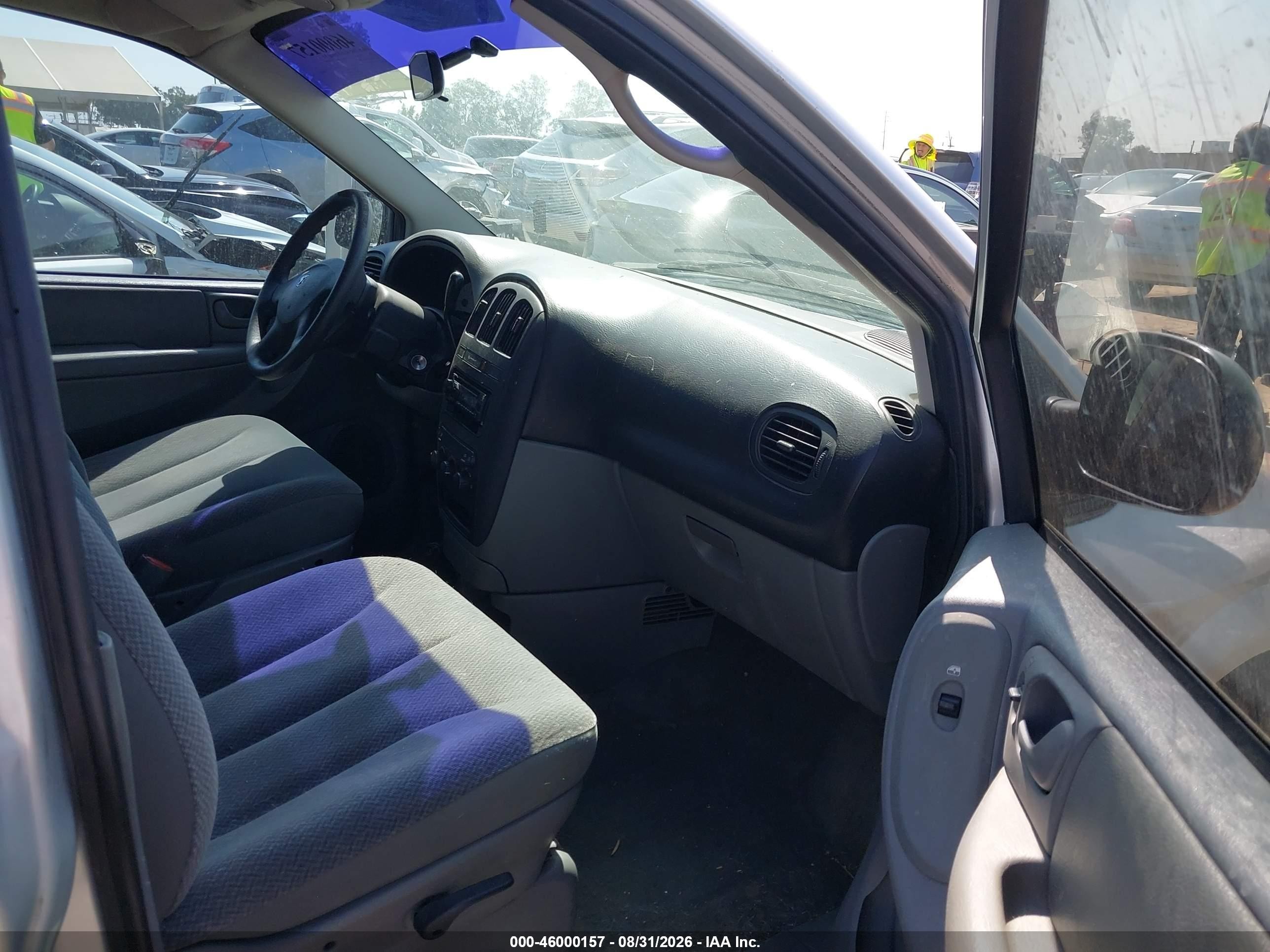 2005 Dodge Grand Caravan Se Silver vin: 2D4GP24RX5R274742