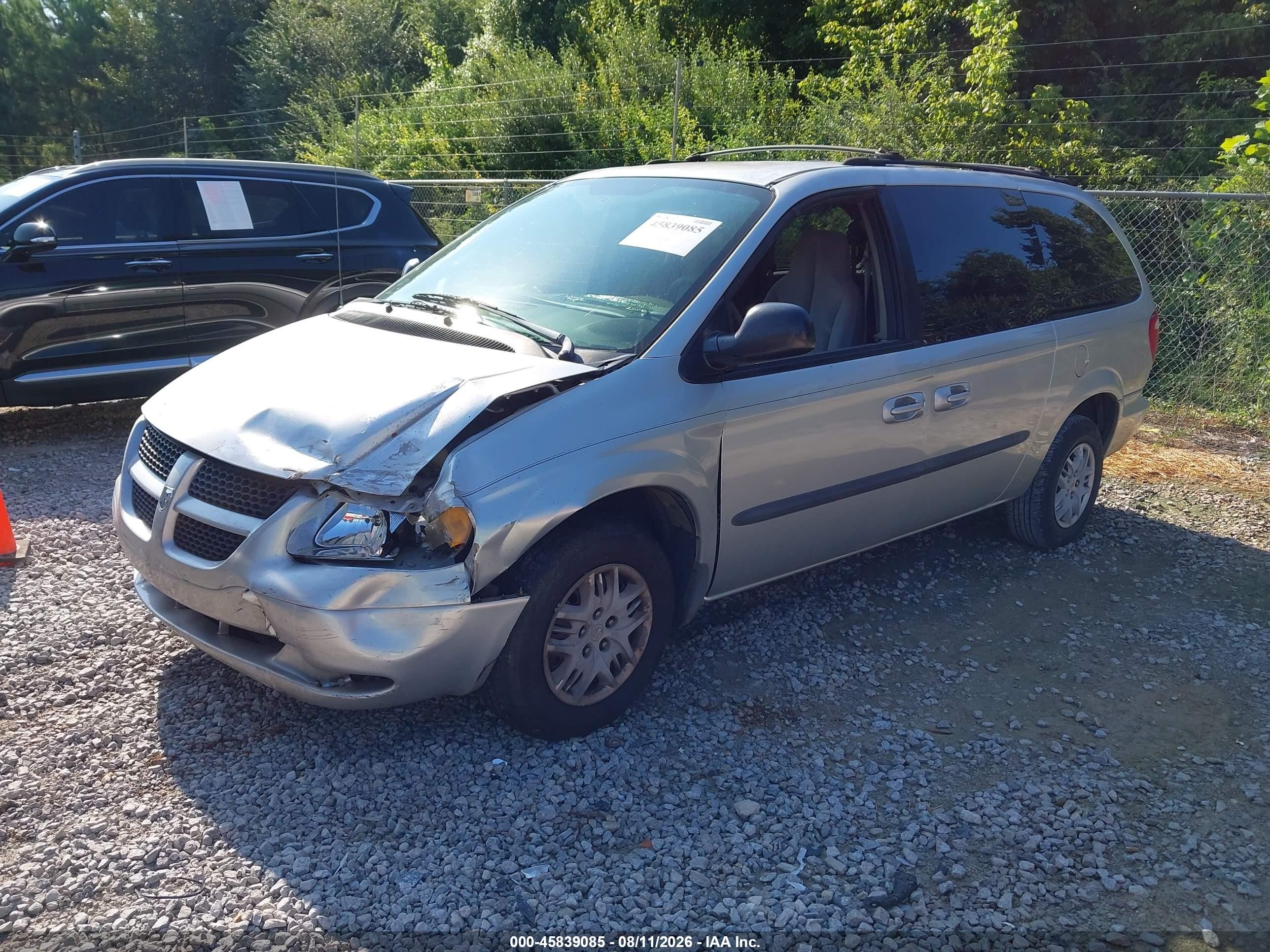 2003 Dodge Grand Caravan El Silver vin: 2D4GP34LX3R159184