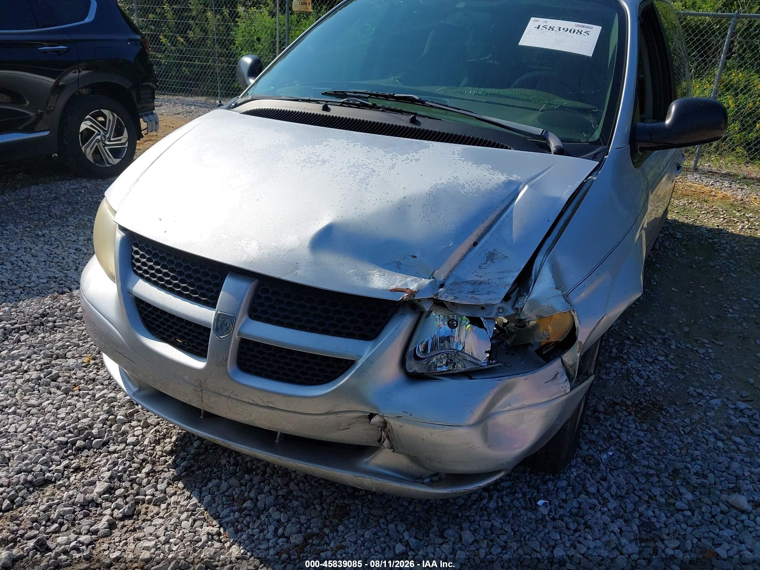 2003 Dodge Grand Caravan El Silver vin: 2D4GP34LX3R159184