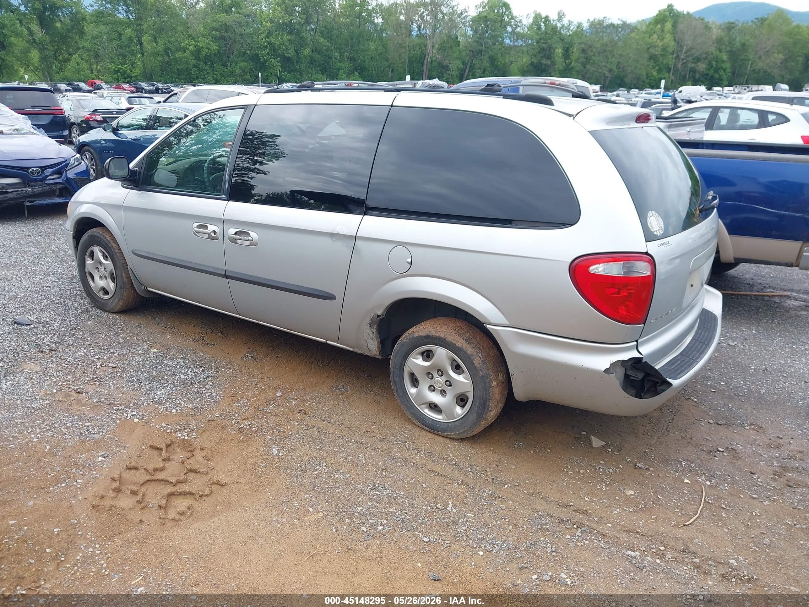 2003 Dodge Grand Caravan Sport Silver vin: 2D4GP44303R251538