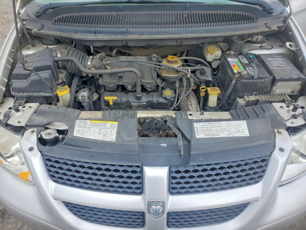 2003 Dodge Grand Caravan Sport Серебряный vin: 2D4GP44353R110819