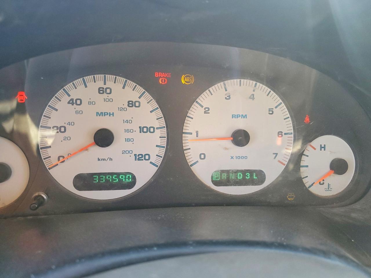 2003 Dodge Grand Caravan Sport Silver vin: 2D4GP44353R115857