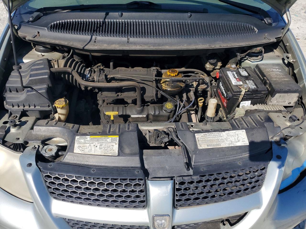 2003 Dodge Grand Caravan Sport Silver vin: 2D4GP44353R115857