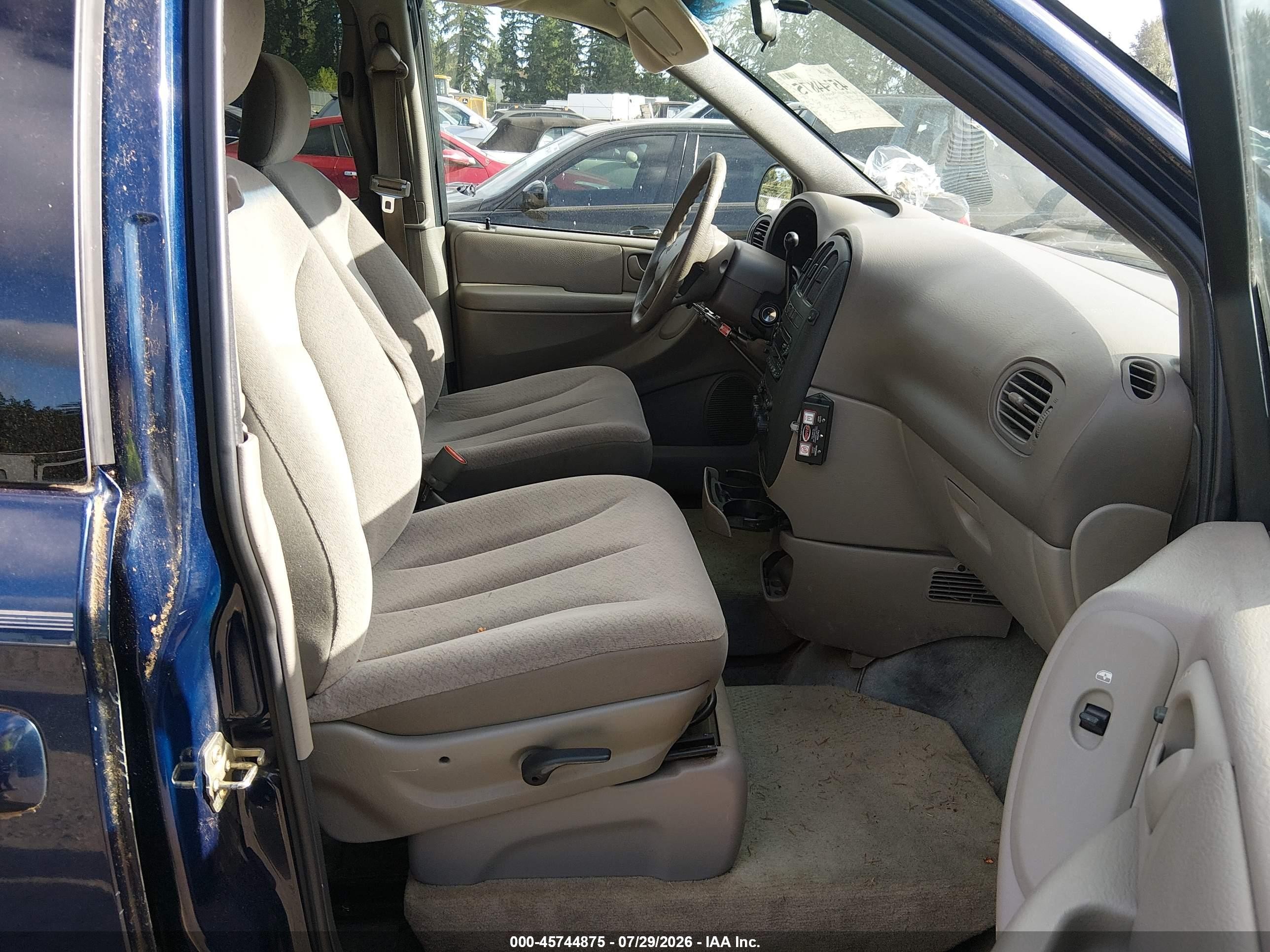 2003 Dodge Grand Caravan Sport Dark Blue vin: 2D4GP44353R347732