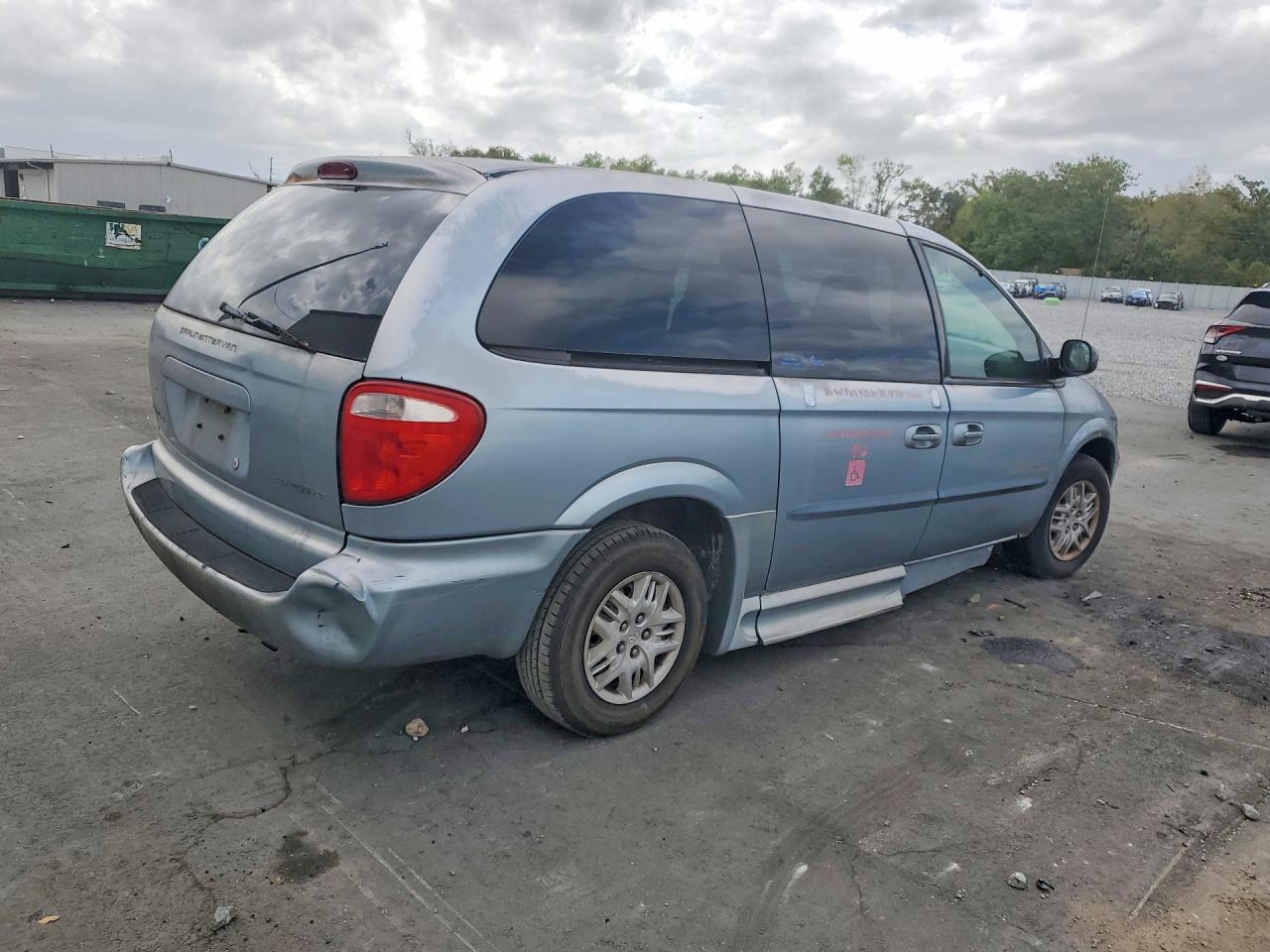 2003 Dodge Grand Caravan Sport Teal vin: 2D4GP44373R359333