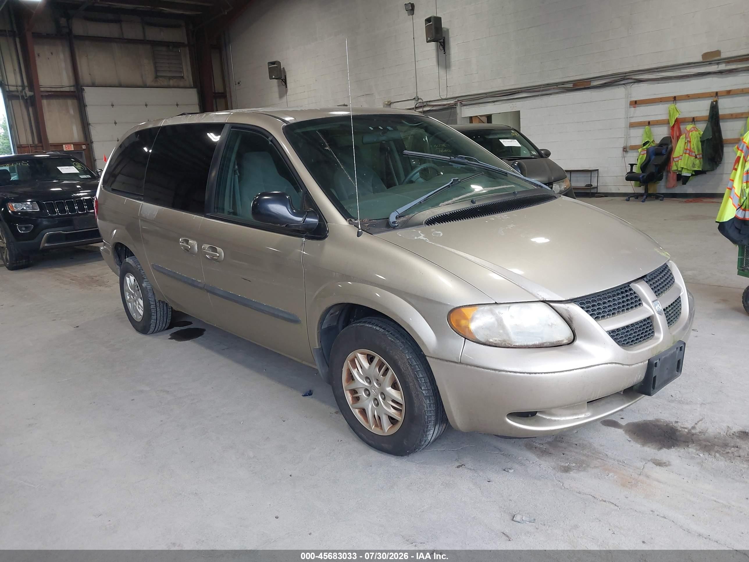 2003 Dodge Grand Caravan Sport Gold vin: 2D4GP44393R220384
