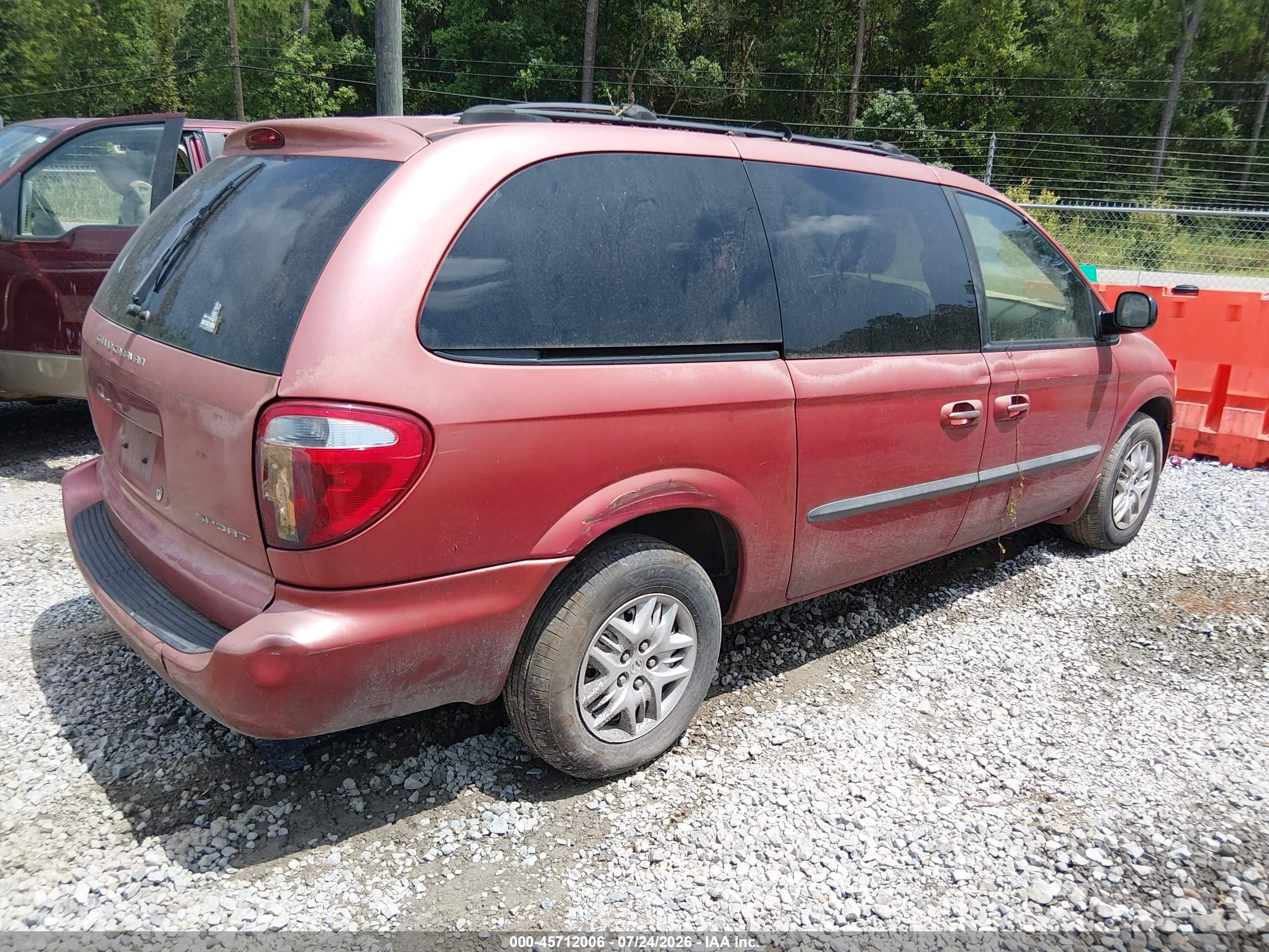 2003 Dodge Grand Caravan Sport Красный vin: 2D4GP443X3R240529