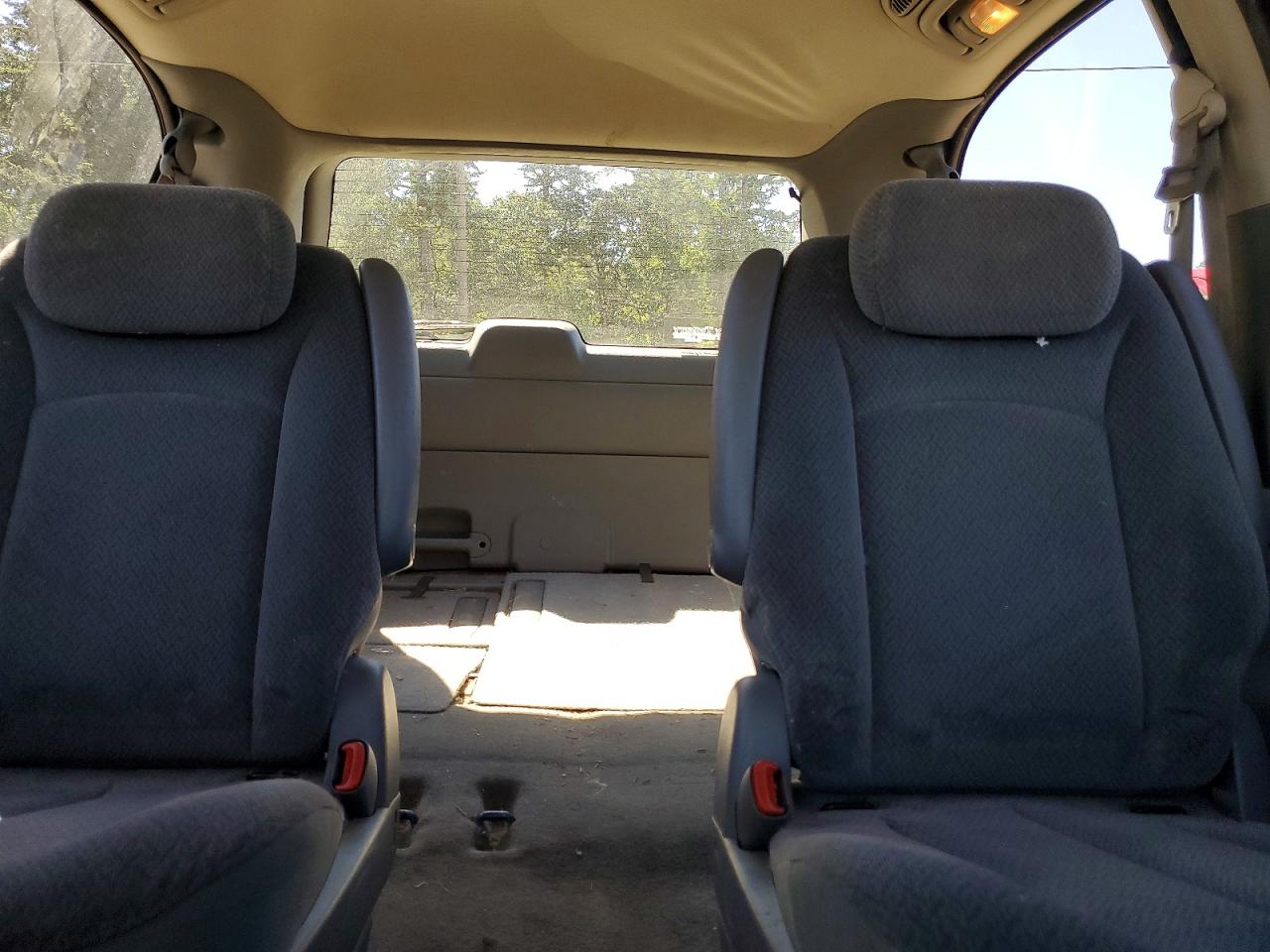 2005 Dodge Grand Caravan Sxt Blue vin: 2D4GP44L05R561904
