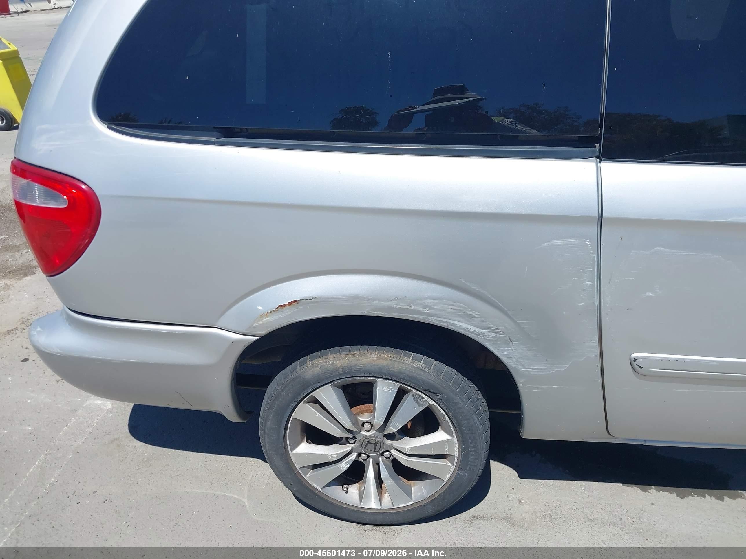2007 Dodge Grand Caravan Sxt Gray vin: 2D4GP44L07R119921