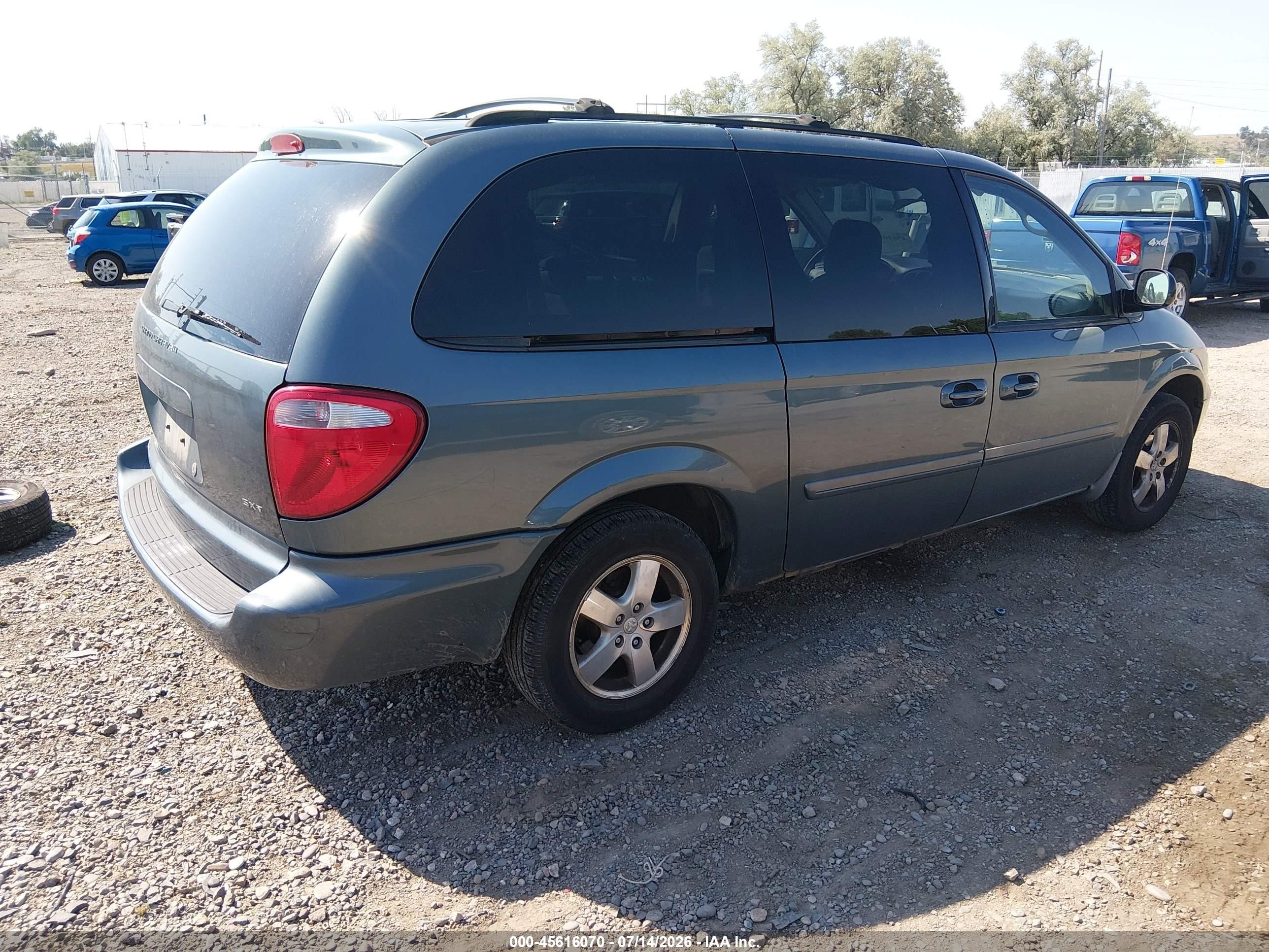 2007 Dodge Grand Caravan Sxt Blue vin: 2D4GP44L07R188558