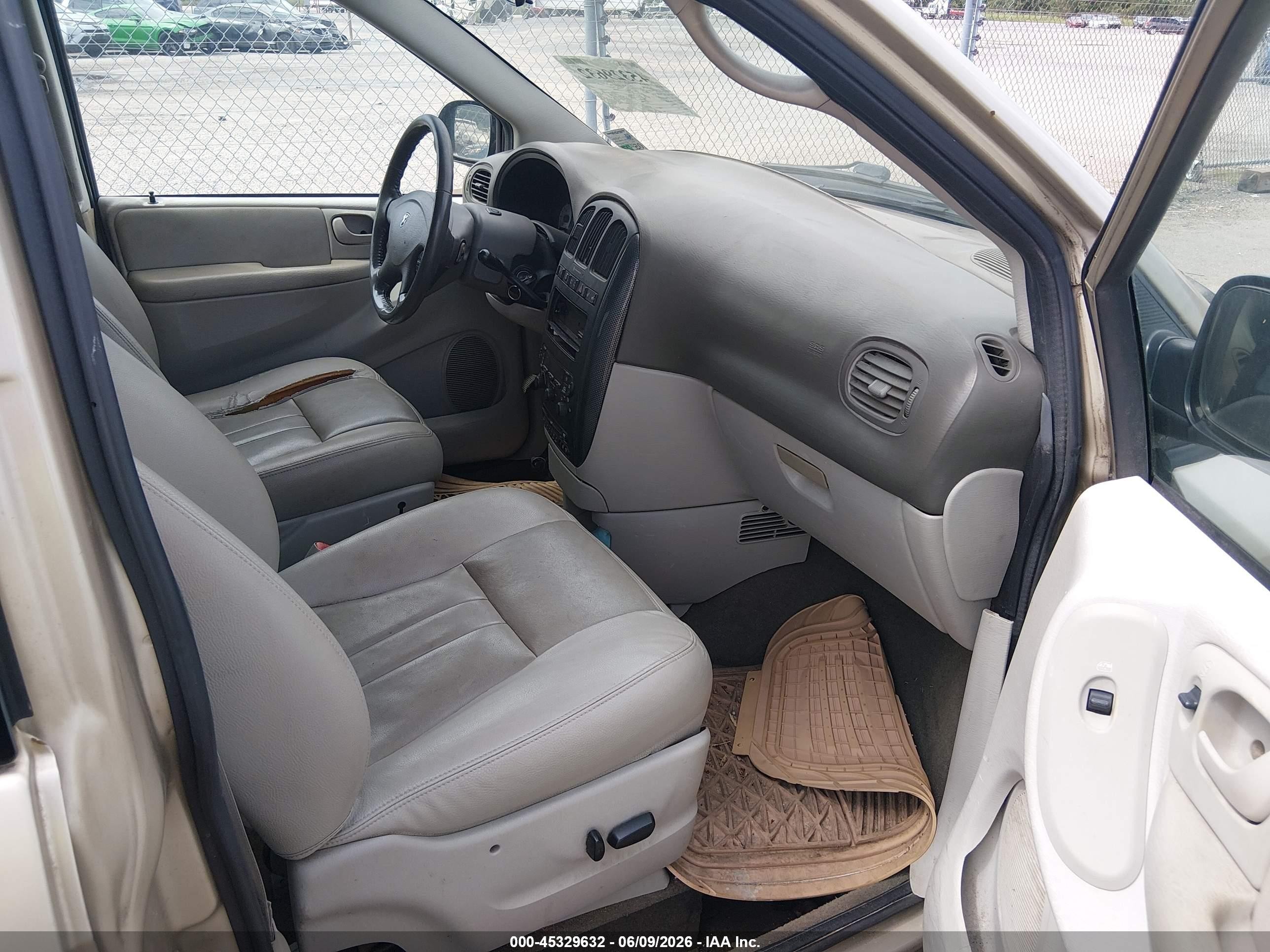 2007 Dodge Grand Caravan Sxt Gold vin: 2D4GP44L07R276994