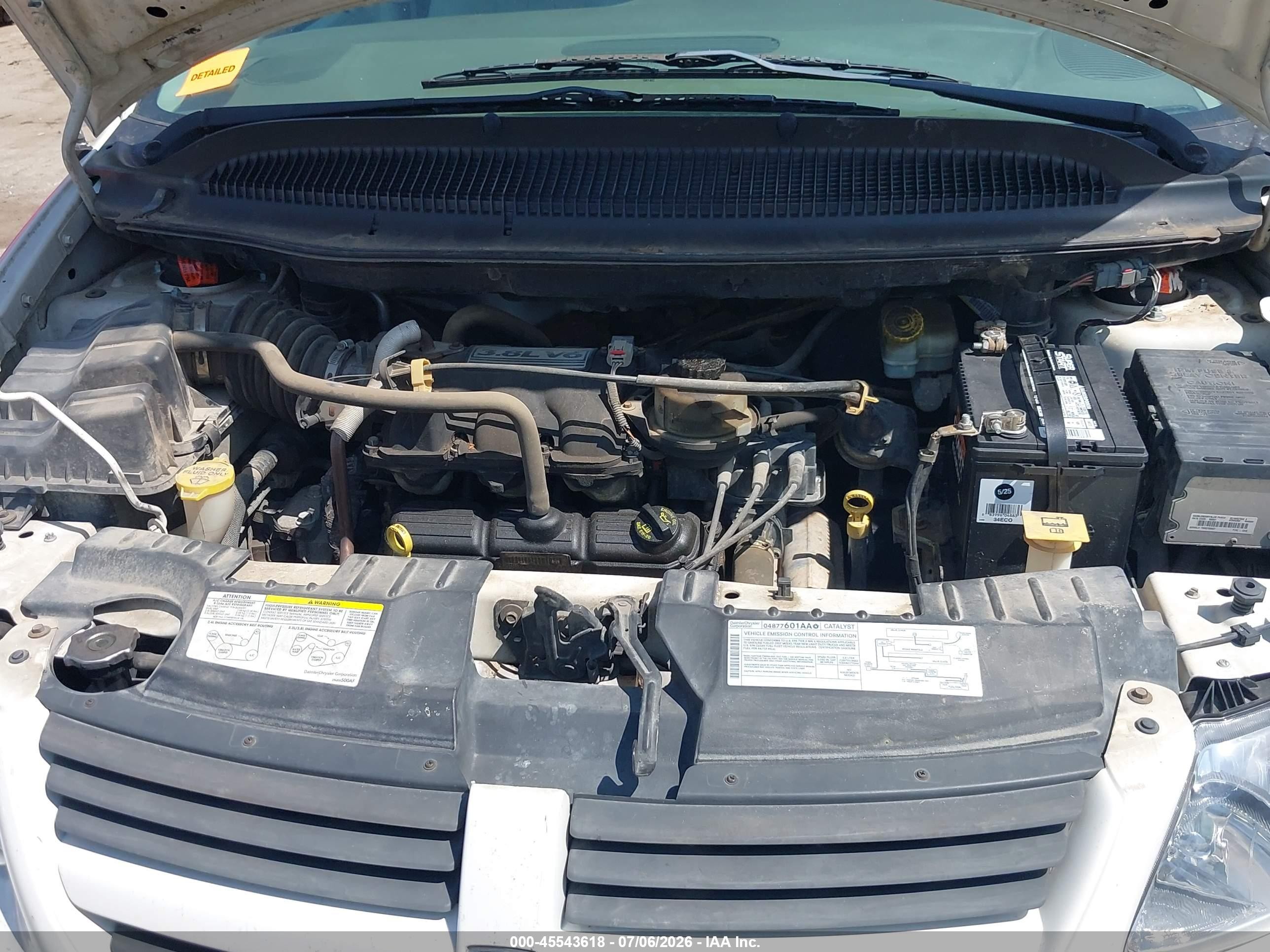 2007 Dodge Grand Caravan Sxt White vin: 2D4GP44L07R344792