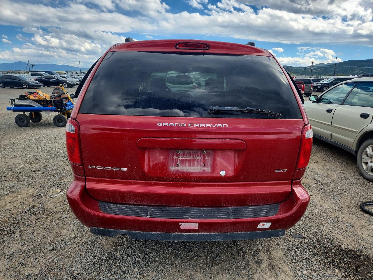 2005 Dodge Grand Caravan Sxt Burgundy vin: 2D4GP44L15R125854