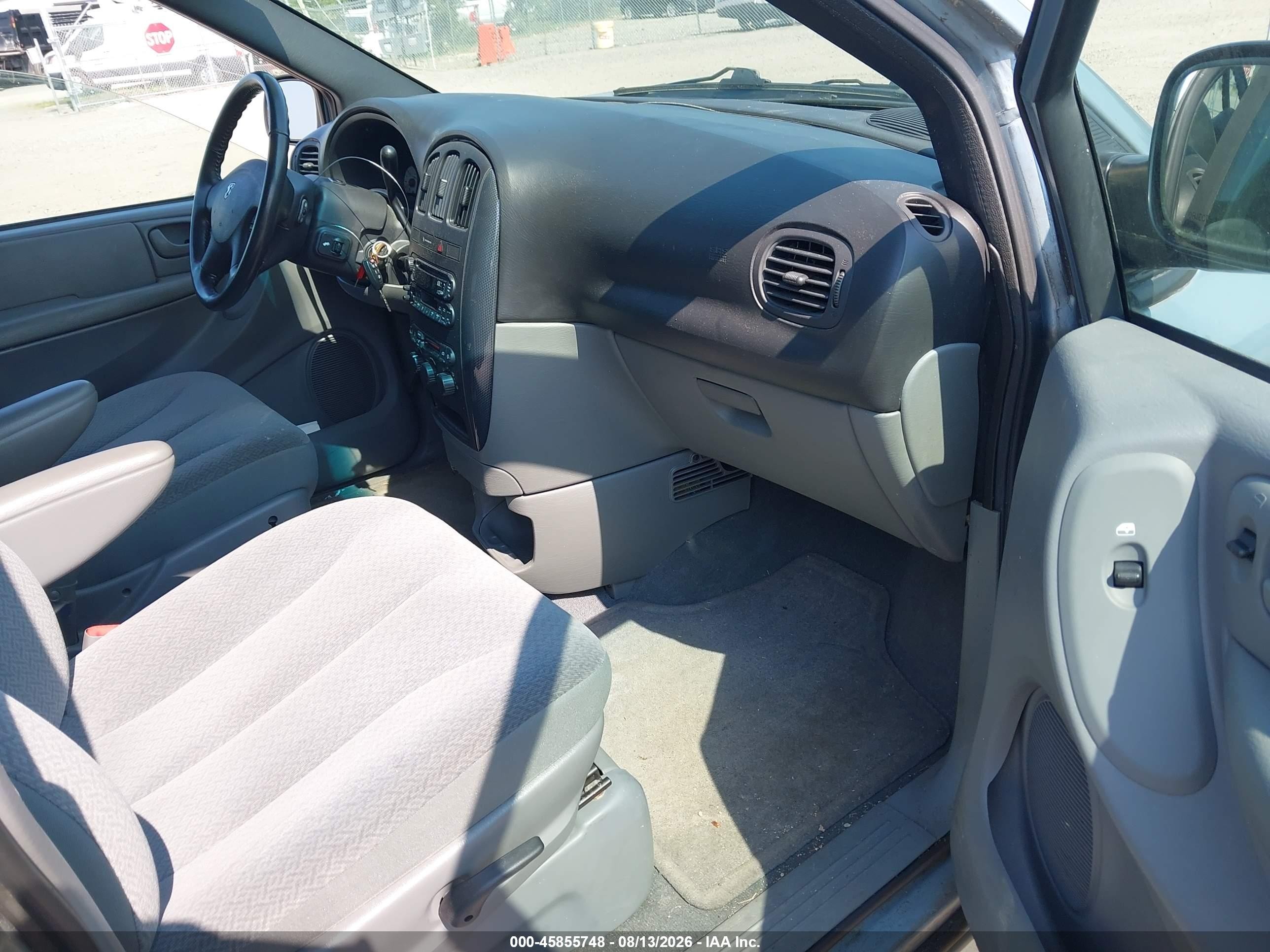 2005 Dodge Grand Caravan Sxt Blue vin: 2D4GP44L15R135316